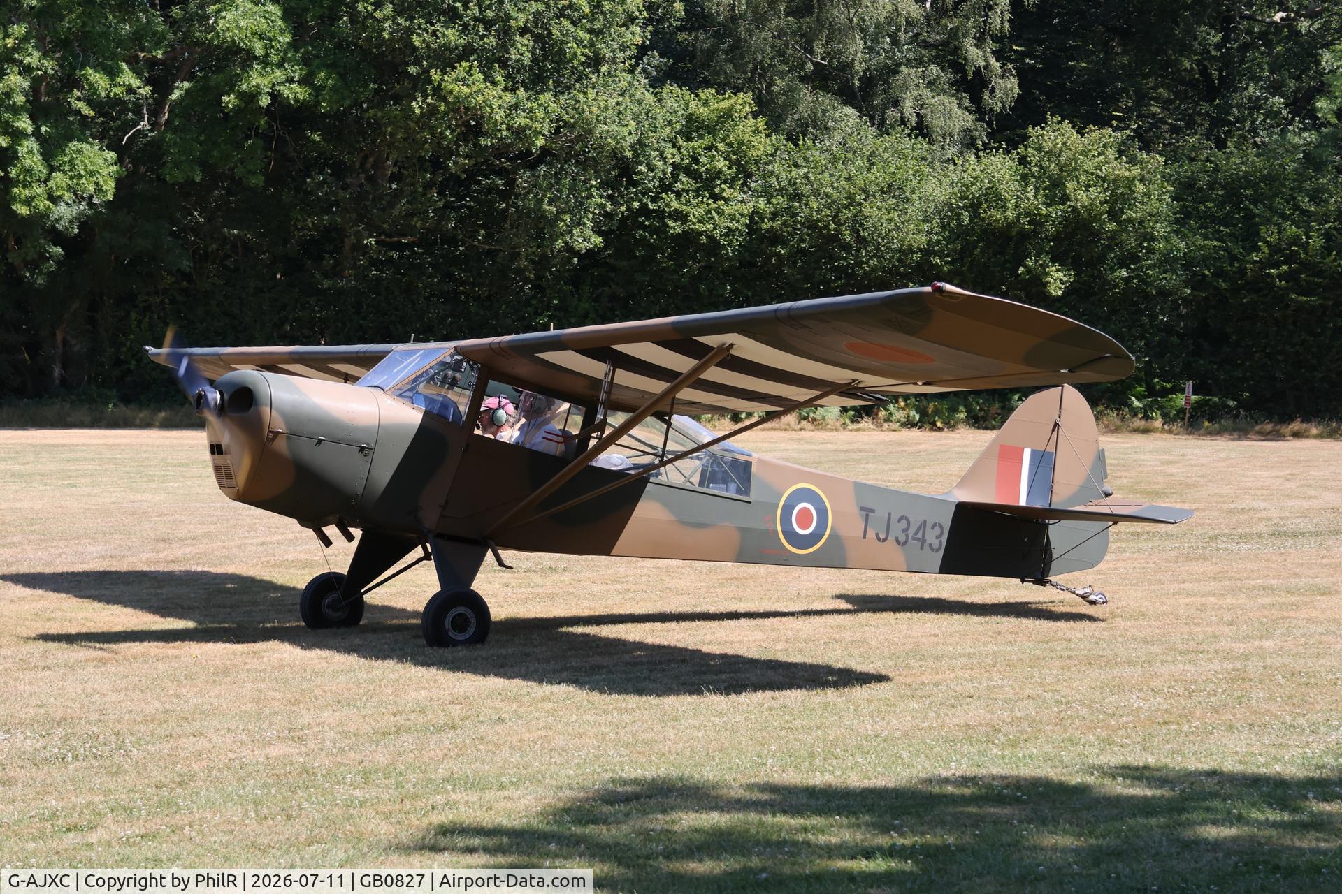 G-AJXC, 1944 Taylorcraft J Auster 5, c/n 1409, TJ343 (G-AJXC) 1944 Taylorcarft Auster 5 West Tisted Fly In 

