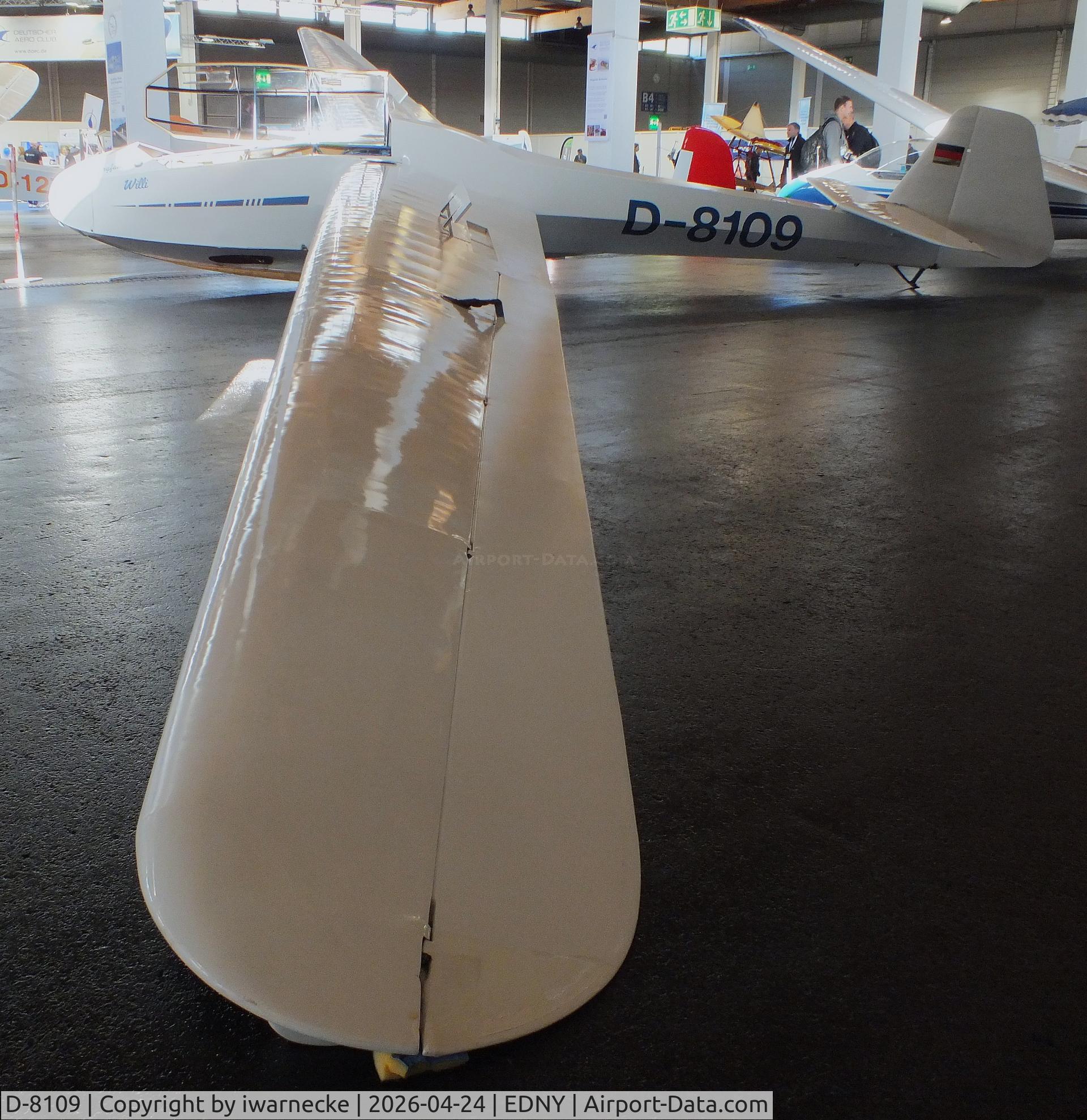 Aircraft D-8109, 1954 Scheibe Bergfalke II, c/n 172, Scheibe Bergfalke II at the AERO 2026, Friedrichshafen, at EDNY, photo by iwarnecke