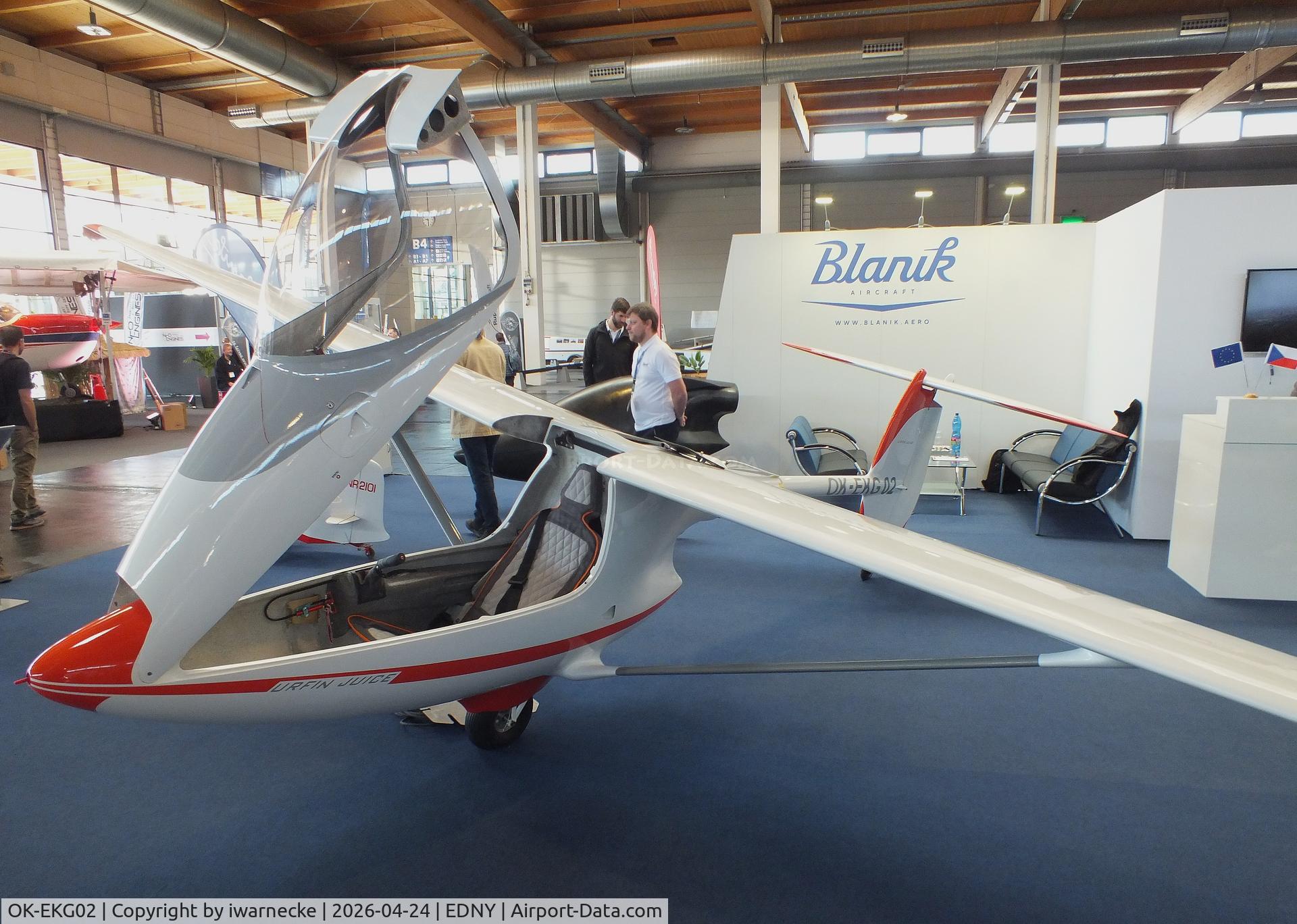 Aircraft OK-EKG02, 2024 Blanik Aircraft Urfin Juice, c/n 01, Blanik Aircraft Urfin Juice first prototype with electric motor at the AERO 2026, Friedrichshafen, at EDNY, photo by iwarnecke