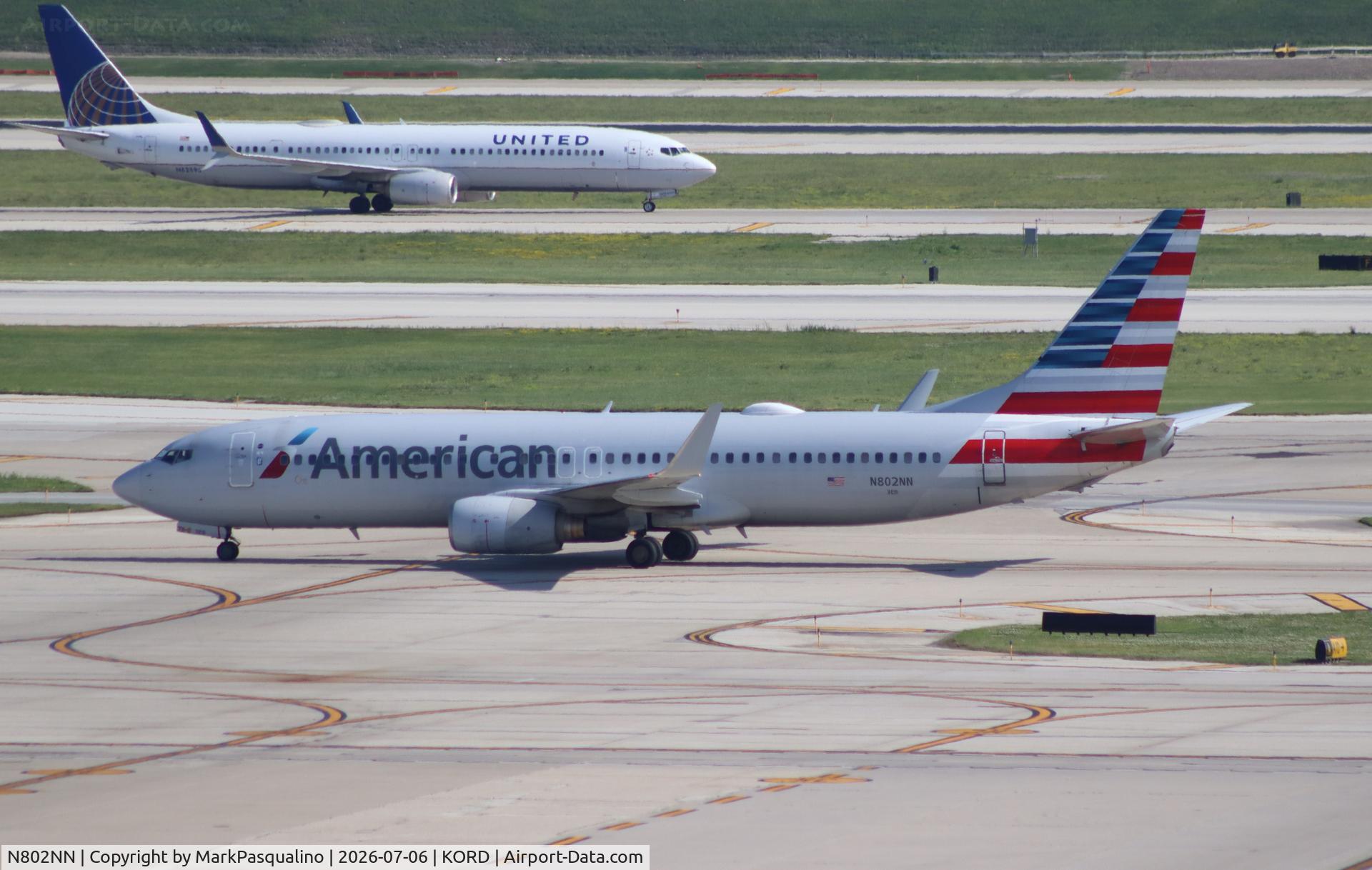 Aircraft N802NN, 2009 Boeing 737-823, c/n 31073 l/n 2982, Boeing 737-823, at KORD, photo by MarkPasqualino