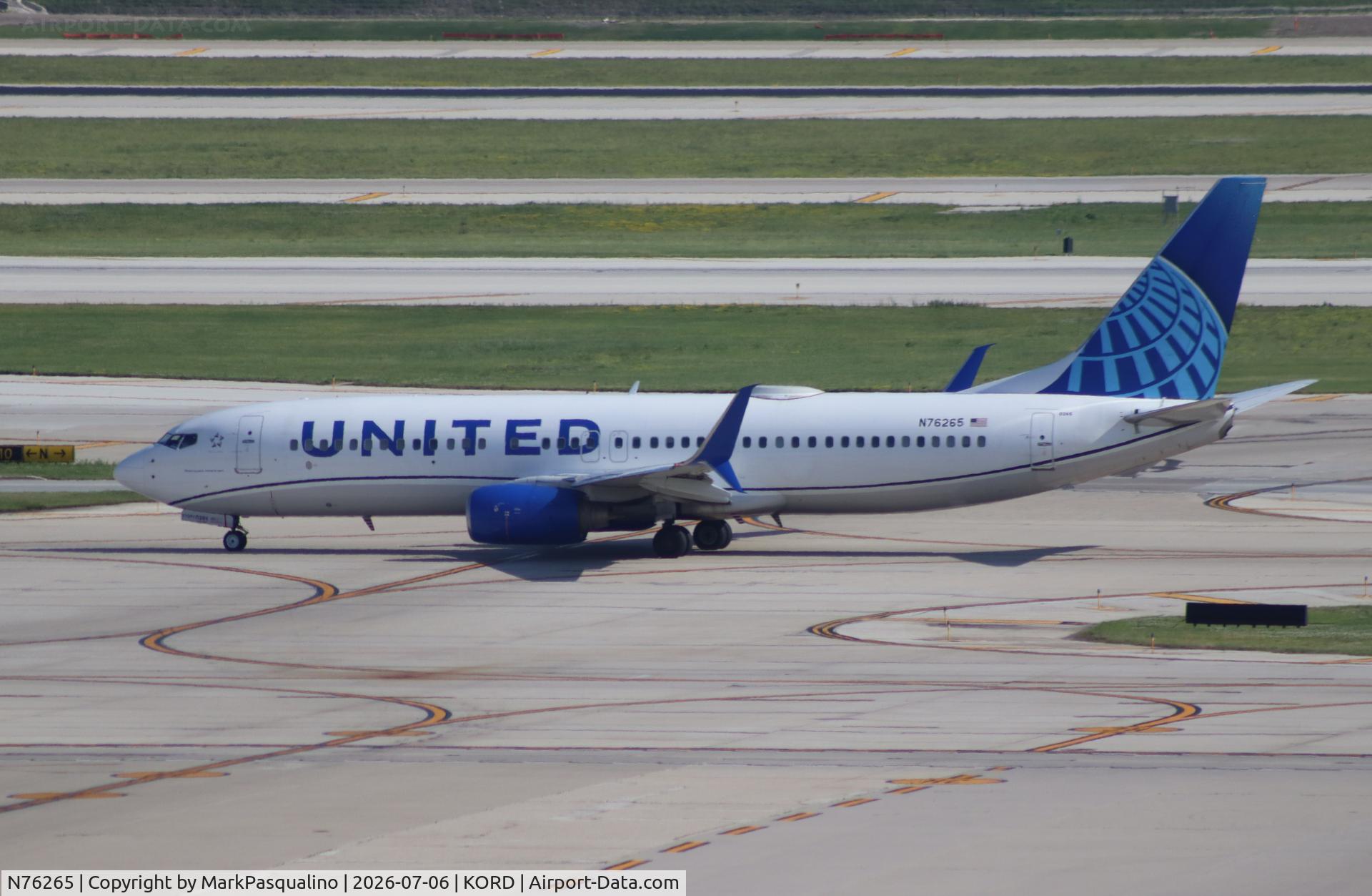 N76265, 2001 Boeing 737-824, c/n 31585, Boeing 737-824