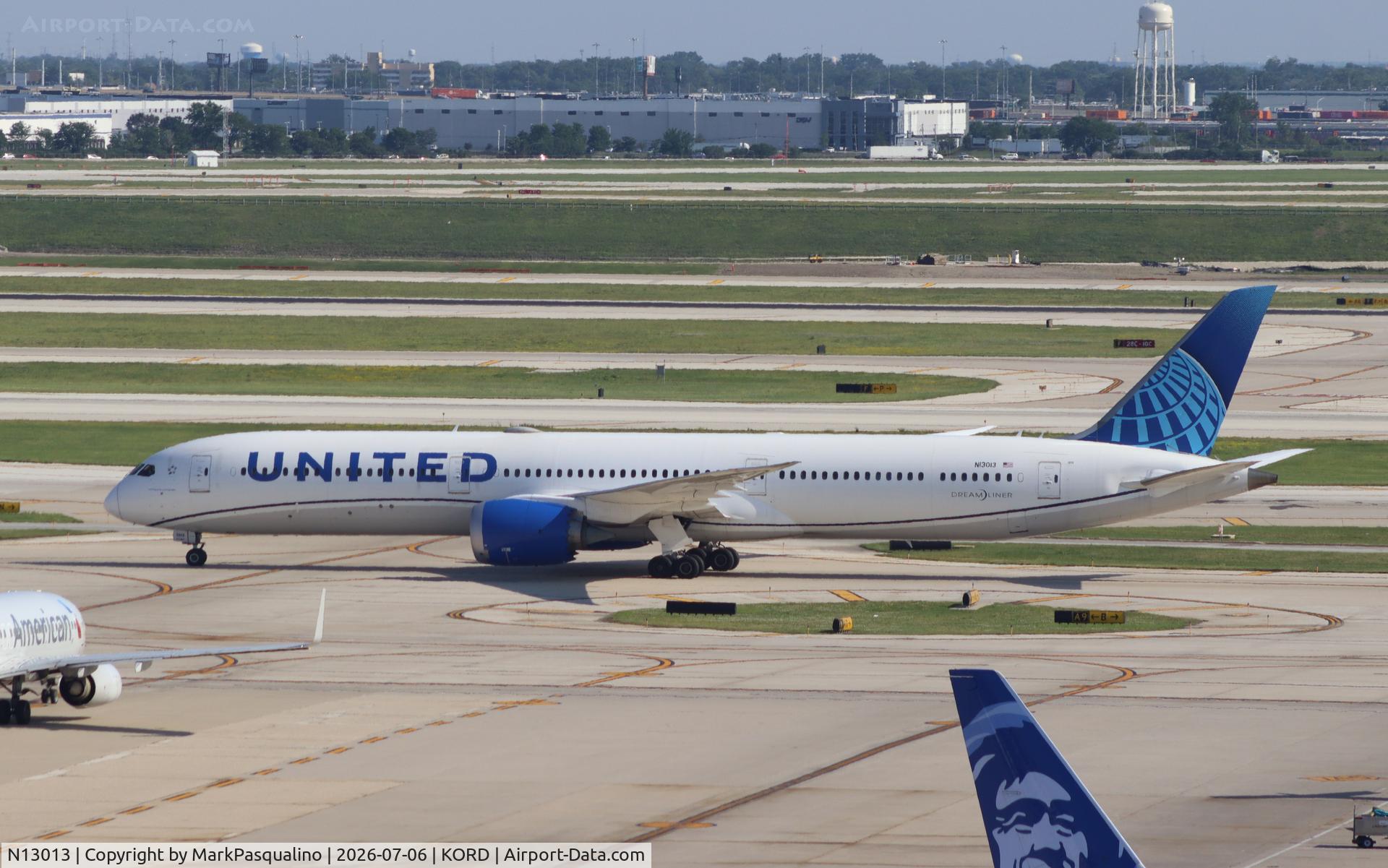 N13013, 2020 Boeing 787-10 Dreamliner, c/n 40931 l/n 996, Boeing 787-10 Dreamliner