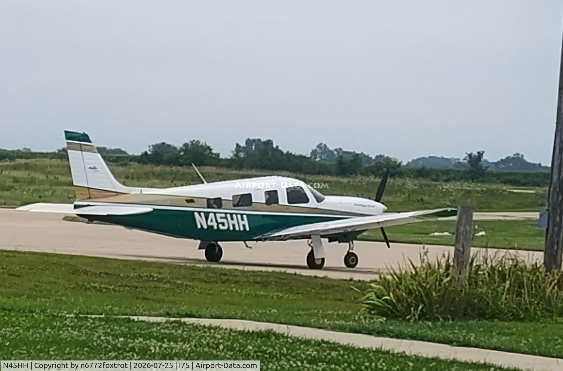 N45HH, Piper PA-32R-301, c/n 32-46180, Headed to Kansas from AirVenture 2026