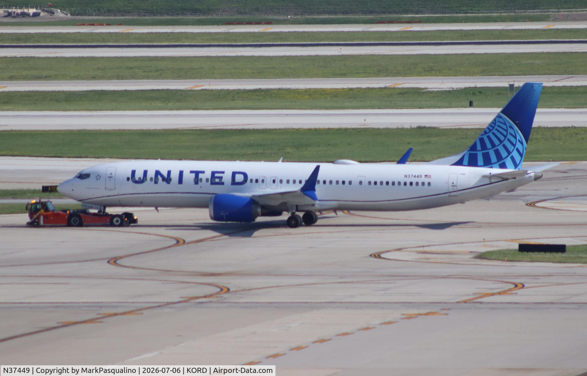 Aircraft N37449, 2026 Boeing 737-9 MAX, c/n 67178 l/n 9564, Boeing 737-9 MAX, at KORD, photo by MarkPasqualino