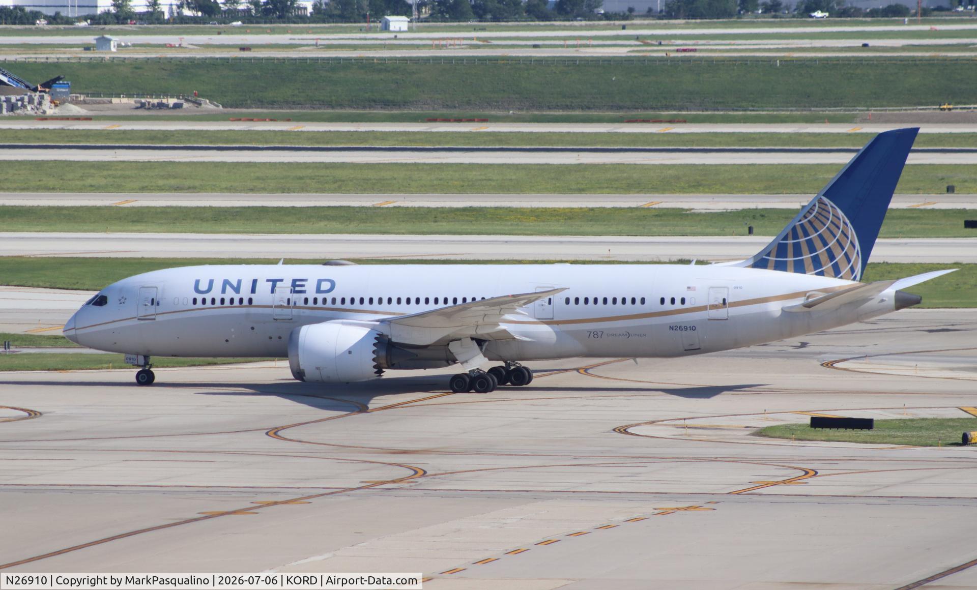 Aircraft N26910, 2014 Boeing 787-8 Dreamliner, c/n 34826 l/n 145, Boeing 787-8 Dreamliner, at KORD, photo by MarkPasqualino