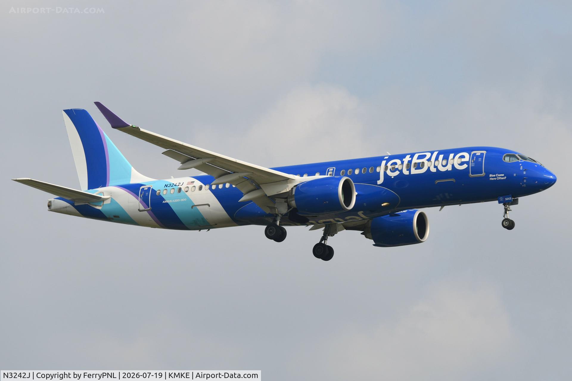 Aircraft N3242J, 2024 Airbus A220-371, c/n 55319, JetBlue A223 arriving in MKE, at KMKE, photo by FerryPNL
