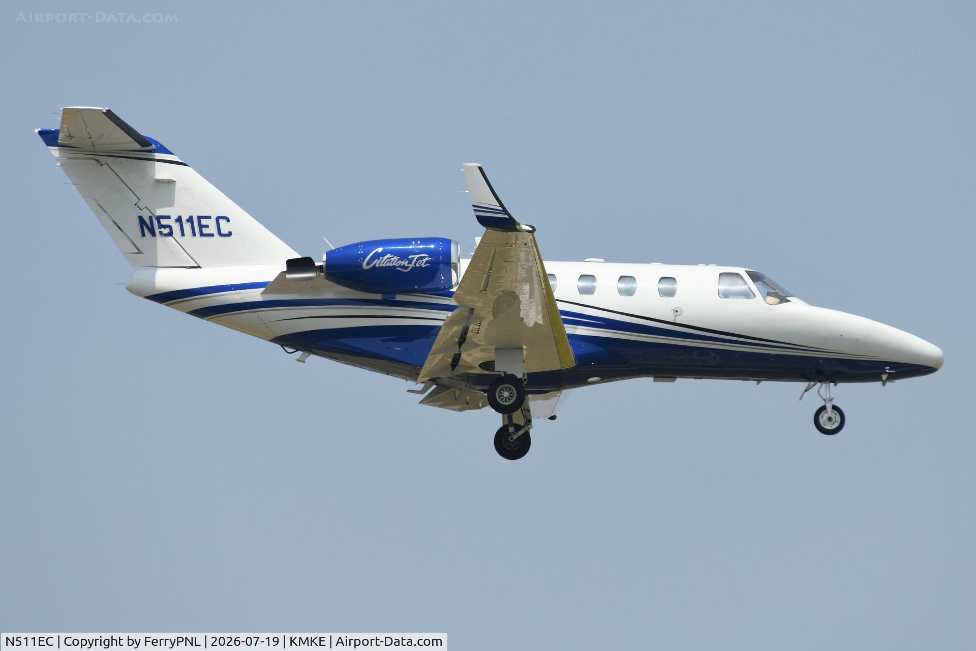 Aircraft N511EC, 1993 Cessna 525 Citation CJ1, c/n 525-0013, Mississippi Air Express Ce525, at KMKE, photo by FerryPNL