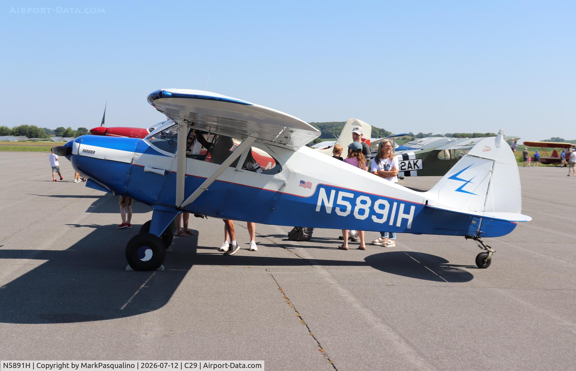 Aircraft N5891H, 1949 Piper PA-16 Clipper, c/n 16-512, Piper PA-16, at C29, photo by MarkPasqualino