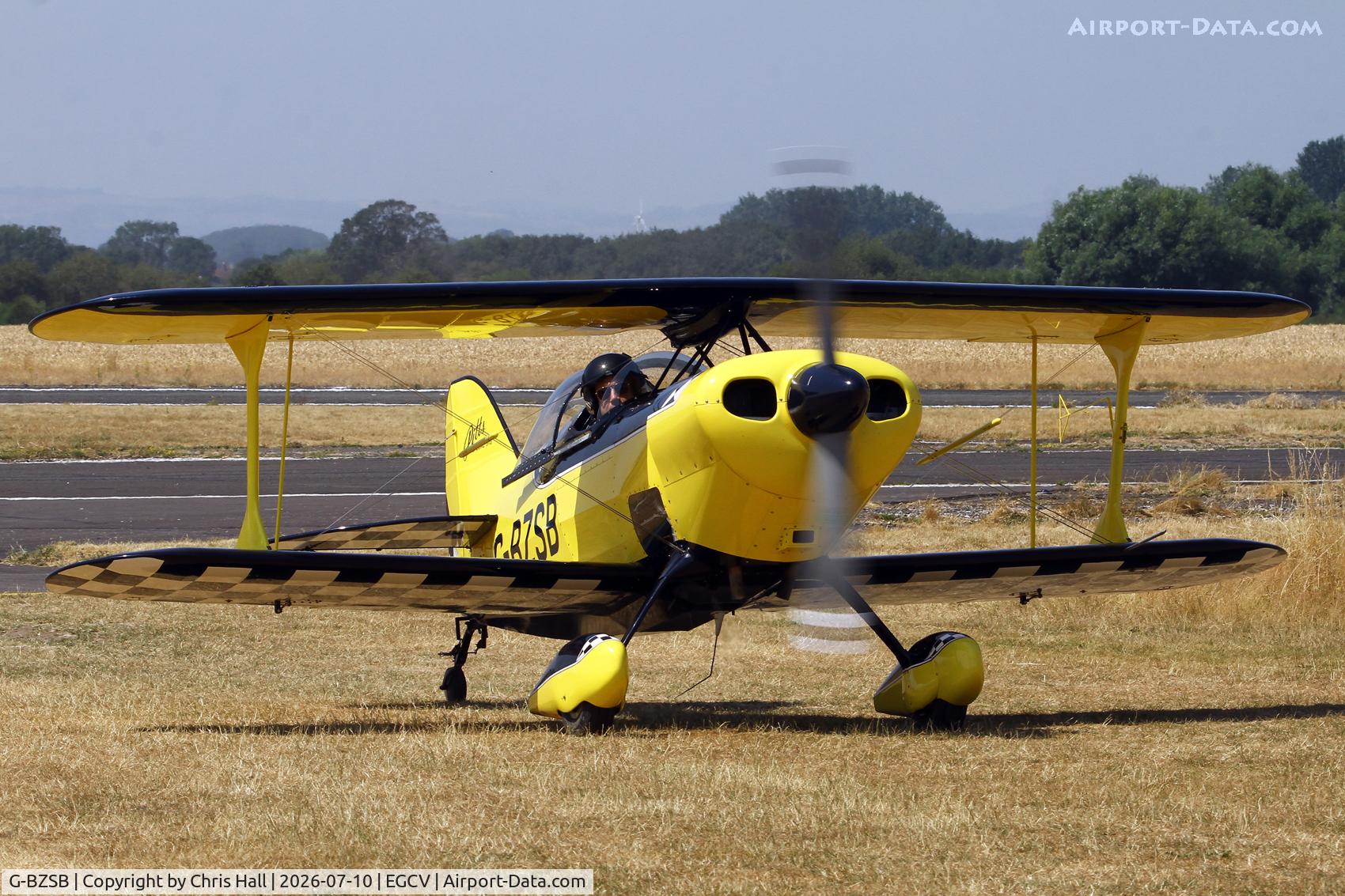 Aircraft G-BZSB, 2001 Pitts S-1S Special, c/n PFA 009-13697, Sleapkosh 26, day 1, 10/07/26, at EGCV, photo by Chris Hall