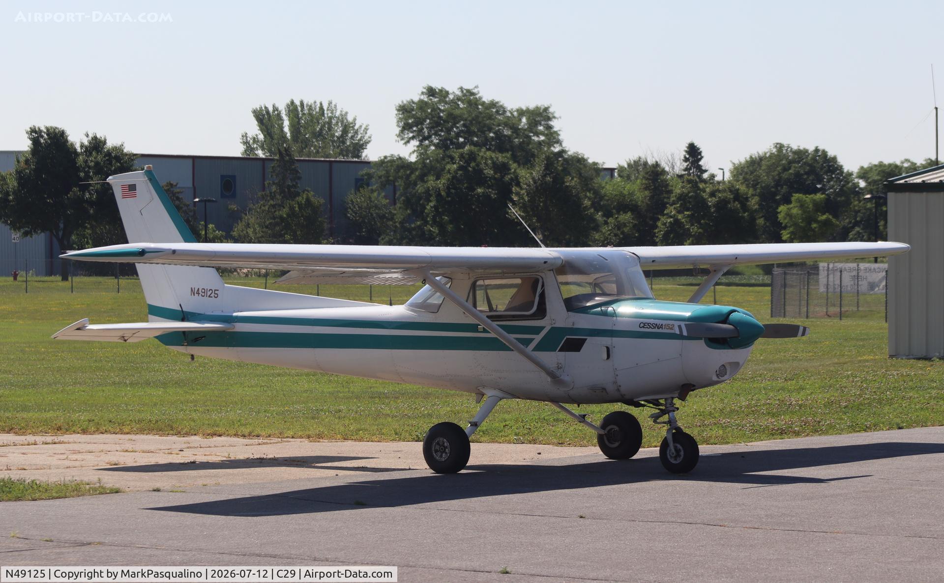 Aircraft N49125, 1979 Cessna 152, c/n 15283426, Cessna 152, at C29, photo by MarkPasqualino