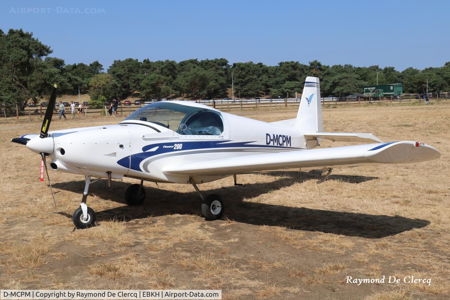 D-MCPM, Alpi Aviation Pioneer 200, c/n unknown_d-mcpm, D-MCPM c/n 272 at Keiheuvel Fly-in on 25-7-2026.