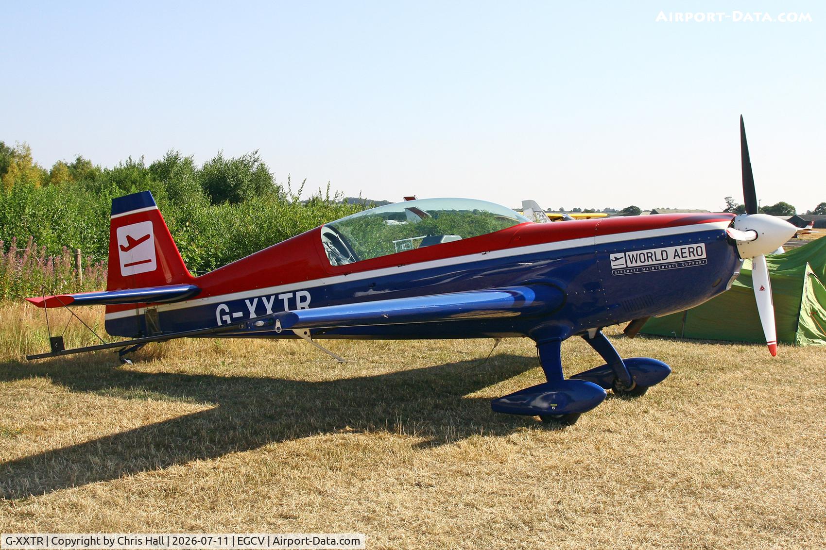 G-XXTR, 2000 Extra EA-300L, c/n 126, Sleapkosh 26, day 2, 11/07/26