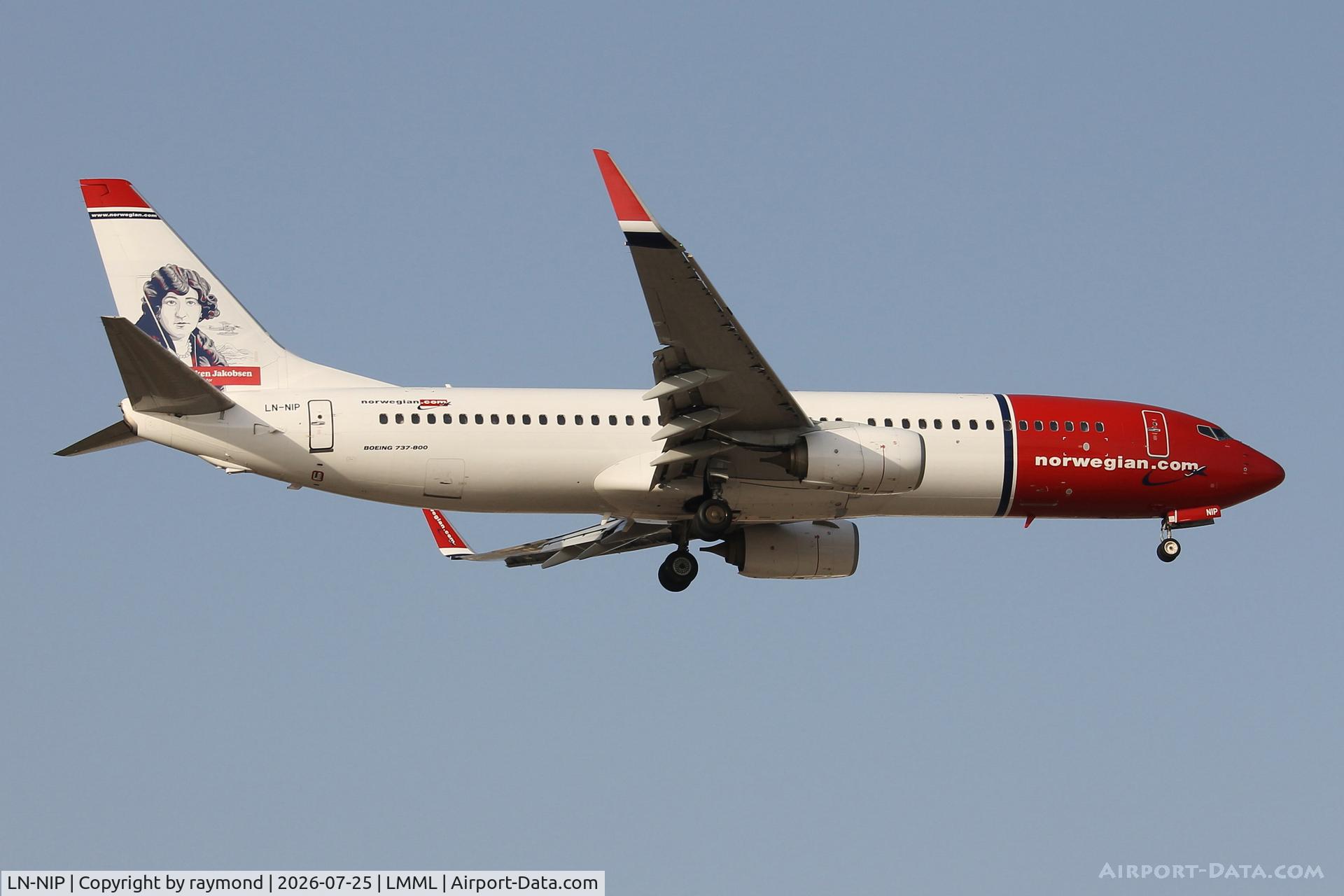 Aircraft LN-NIP, 2013 Boeing 737-86N(WL), c/n 38044 l/n 4635, Boeing 737-86N(WL) reg LN-NIP of Norwegian Air Shuttle on final approach landing in Malta-, at LMML, photo by raymond