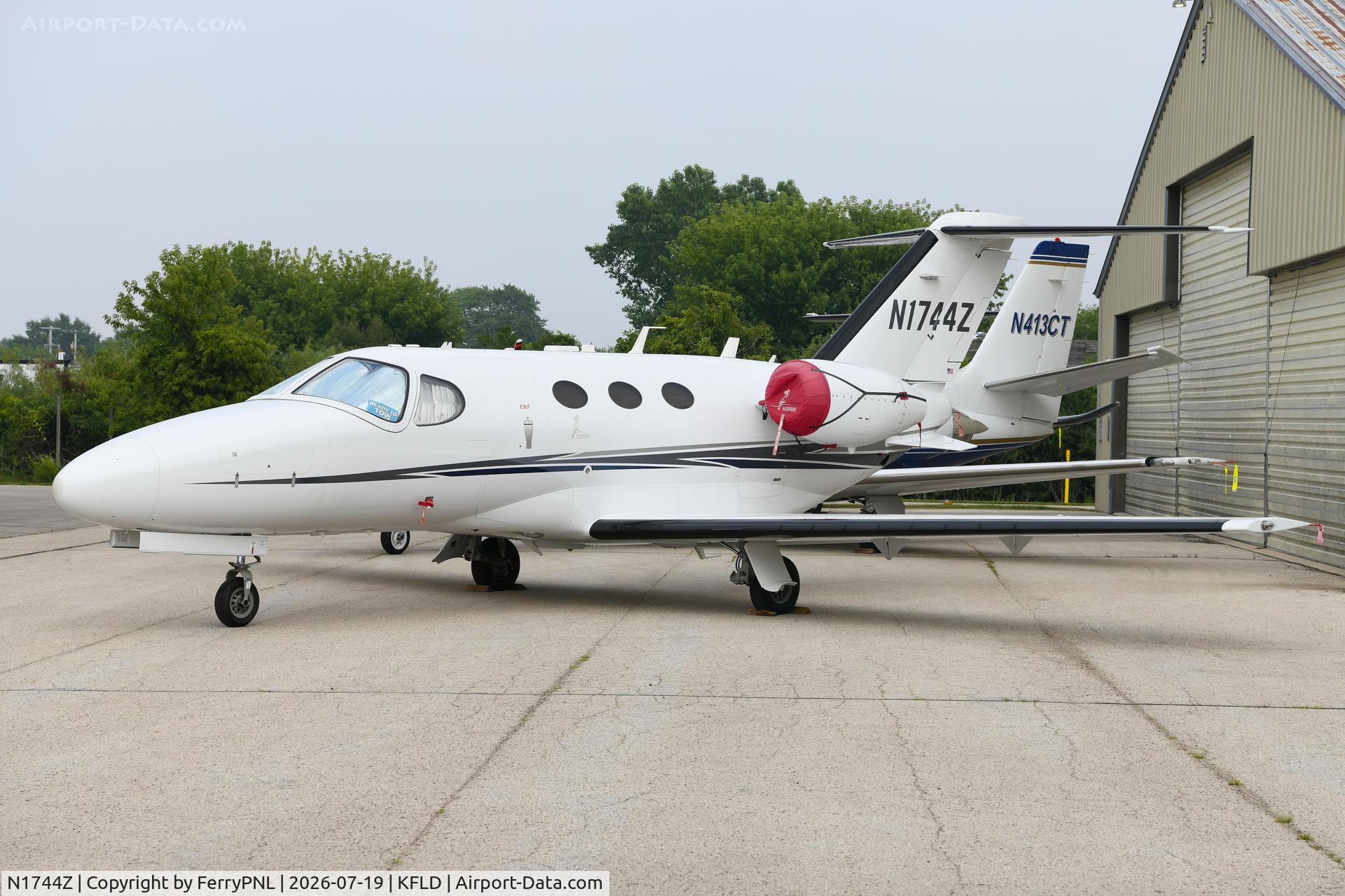 Aircraft N1744Z, 2011 Cessna 510 Citation Mustang Citation Mustang, c/n 510-0345, Skidmo Aviation LLC, at KFLD, photo by FerryPNL