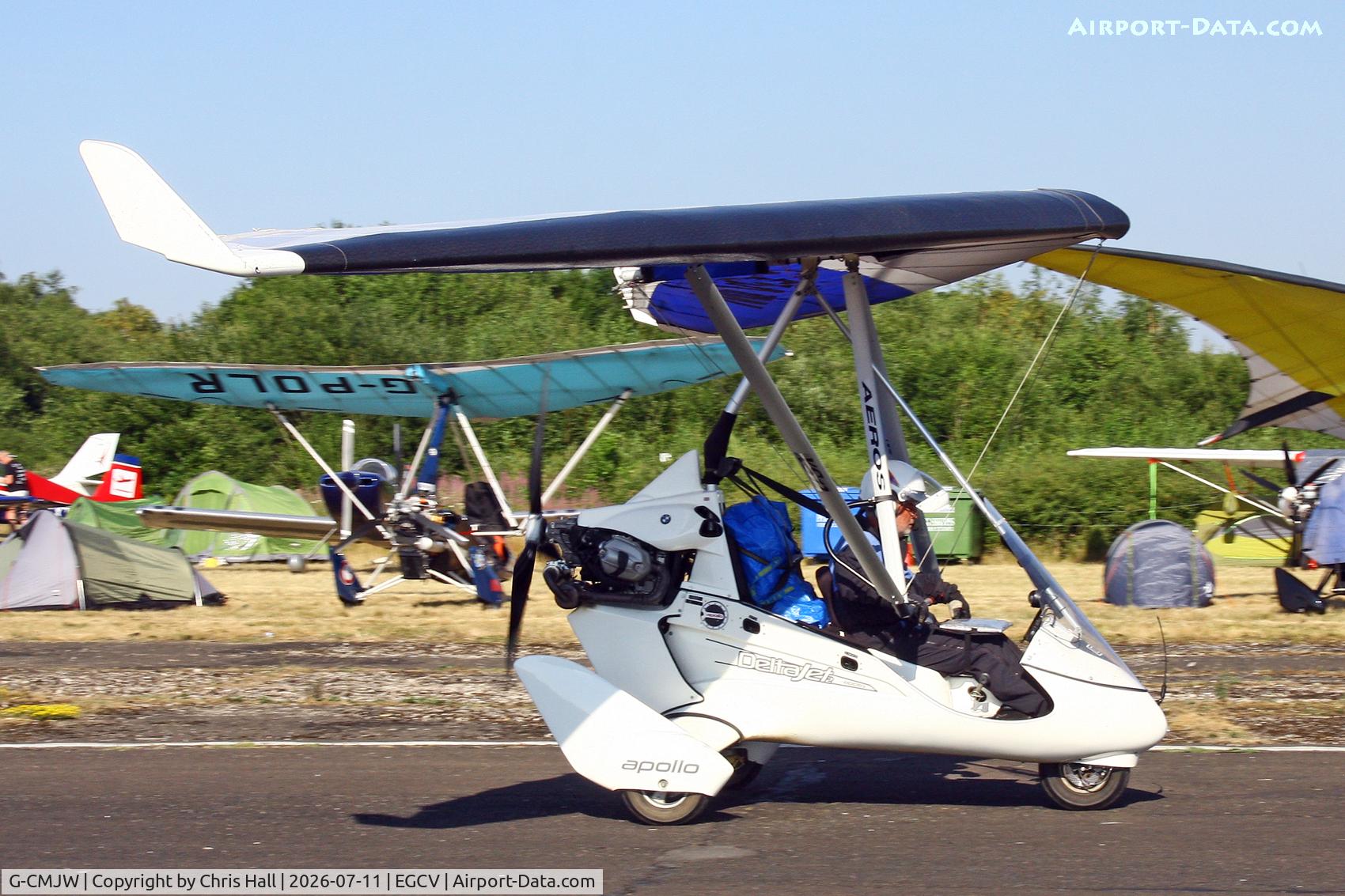 Aircraft G-CMJW, Flylight Airsports Exodus DeltaJet 500 Stingray, c/n EA 002, Sleapkosh 26, day 2, 11/07/26, at EGCV, photo by Chris Hall