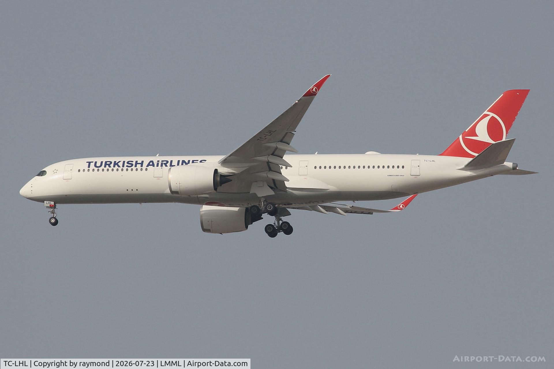 TC-LHL, Airbus 350-941, c/n 793, Airbus A350-941 of Turkish Airlines reg TC-LHL approaching RW13 MLA from Istanbul.