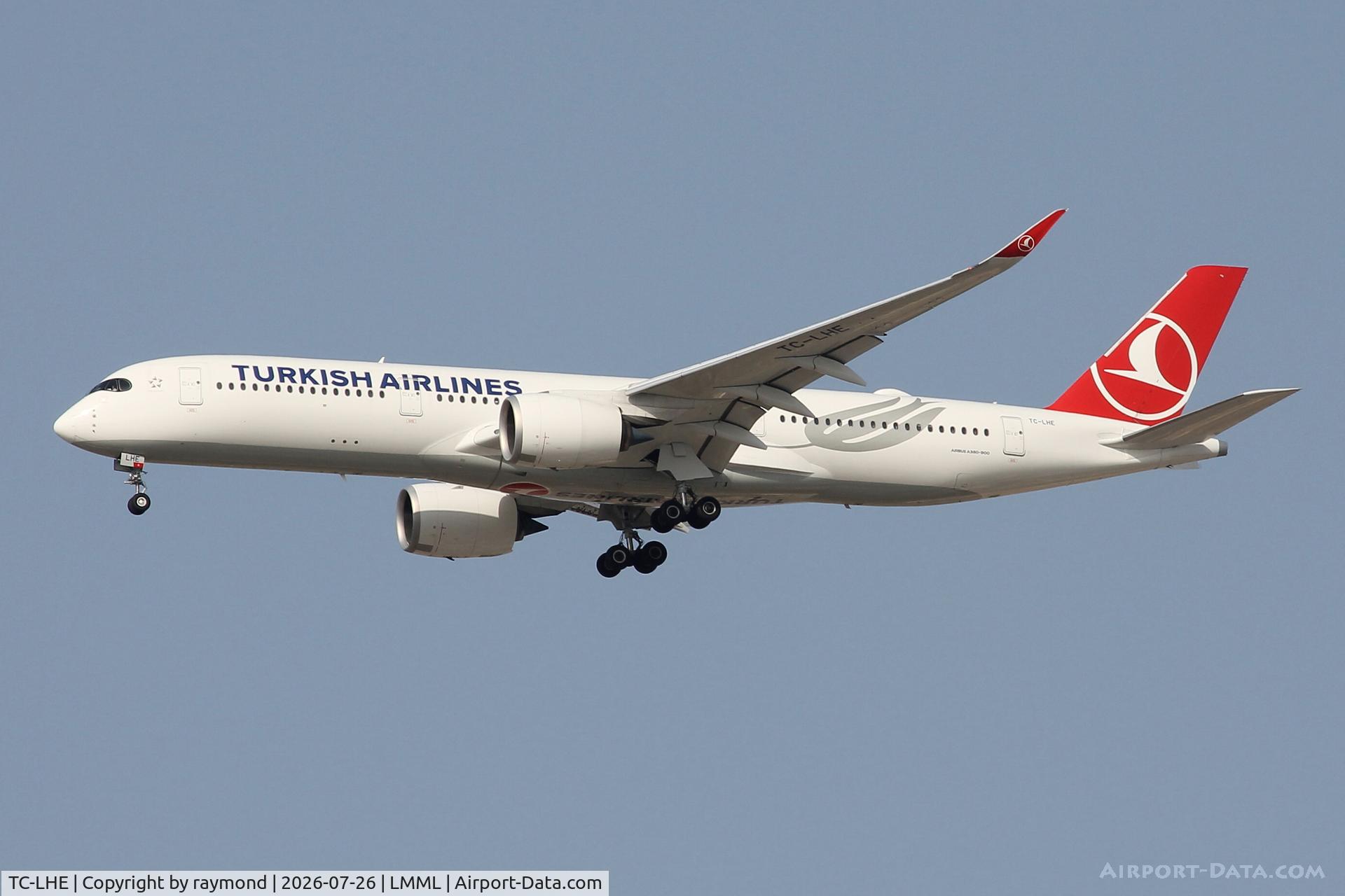 Aircraft TC-LHE, Airbus 350-941, c/n 727, Airbus A350-941 reg TC-LHE of Turkish Airlines on long approach for RW13 landing in Malta., at LMML, photo by raymond