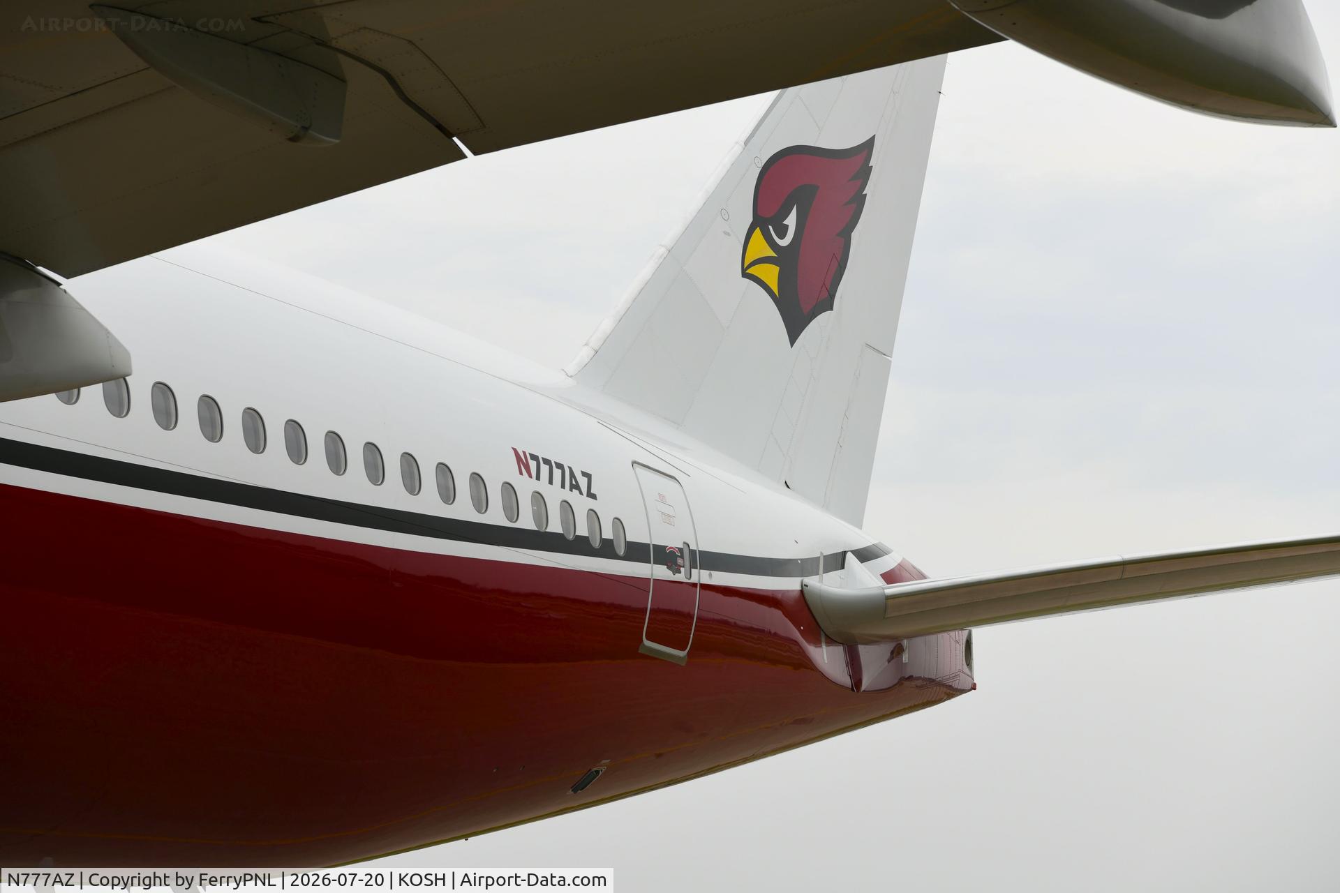 N777AZ, 2002 Boeing 777-232ER, c/n 29743 l/n 387, Beautiful bird!