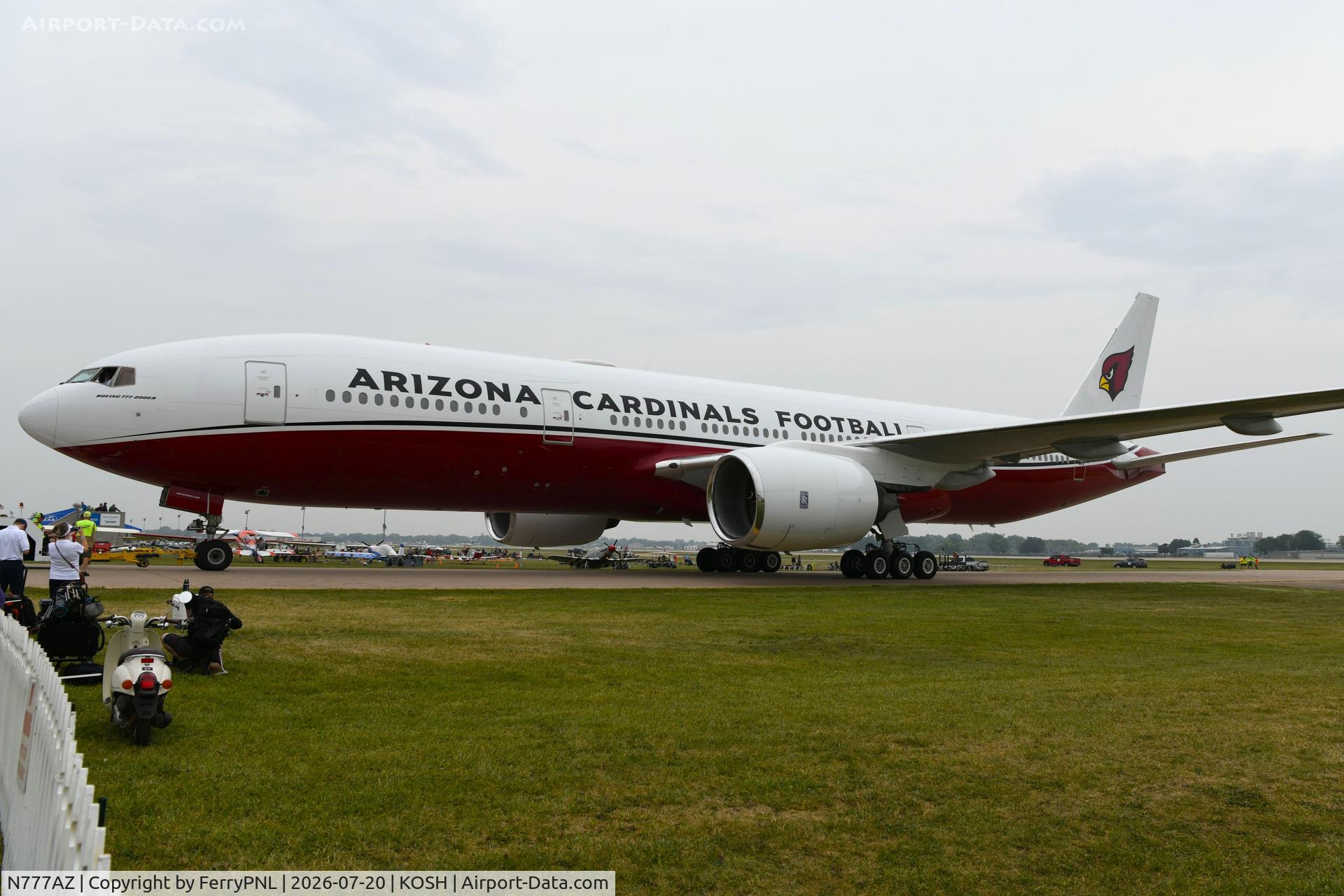 N777AZ, 2002 Boeing 777-232ER, c/n 29743 l/n 387, The Boeing show bird at 2026 EAA: Arizona Cardinals B772.