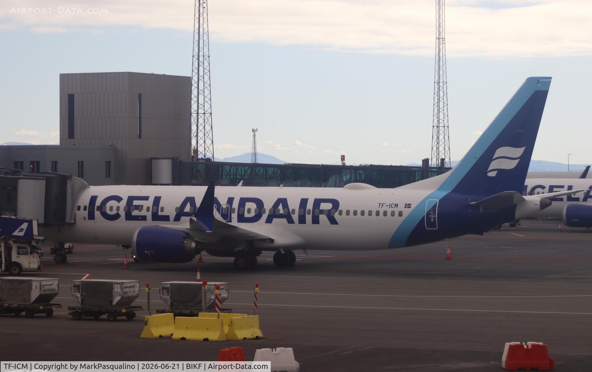 Aircraft TF-ICM, 2019 Boeing 737-8 MAX, c/n 60010, Boeing 737-8 MAX, at BIKF, photo by MarkPasqualino