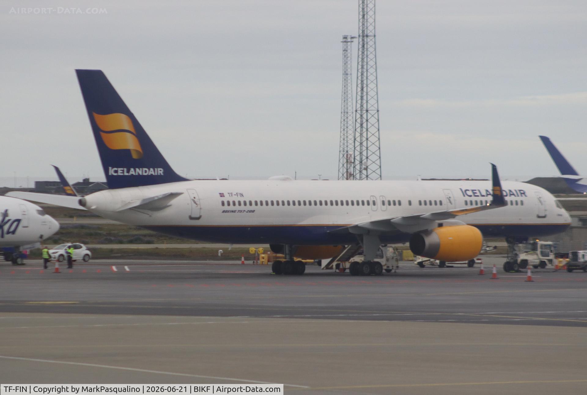 Aircraft TF-FIN, 1997 Boeing 757-208, c/n 28989 l/n 780, Boeing 757-208, at BIKF, photo by MarkPasqualino