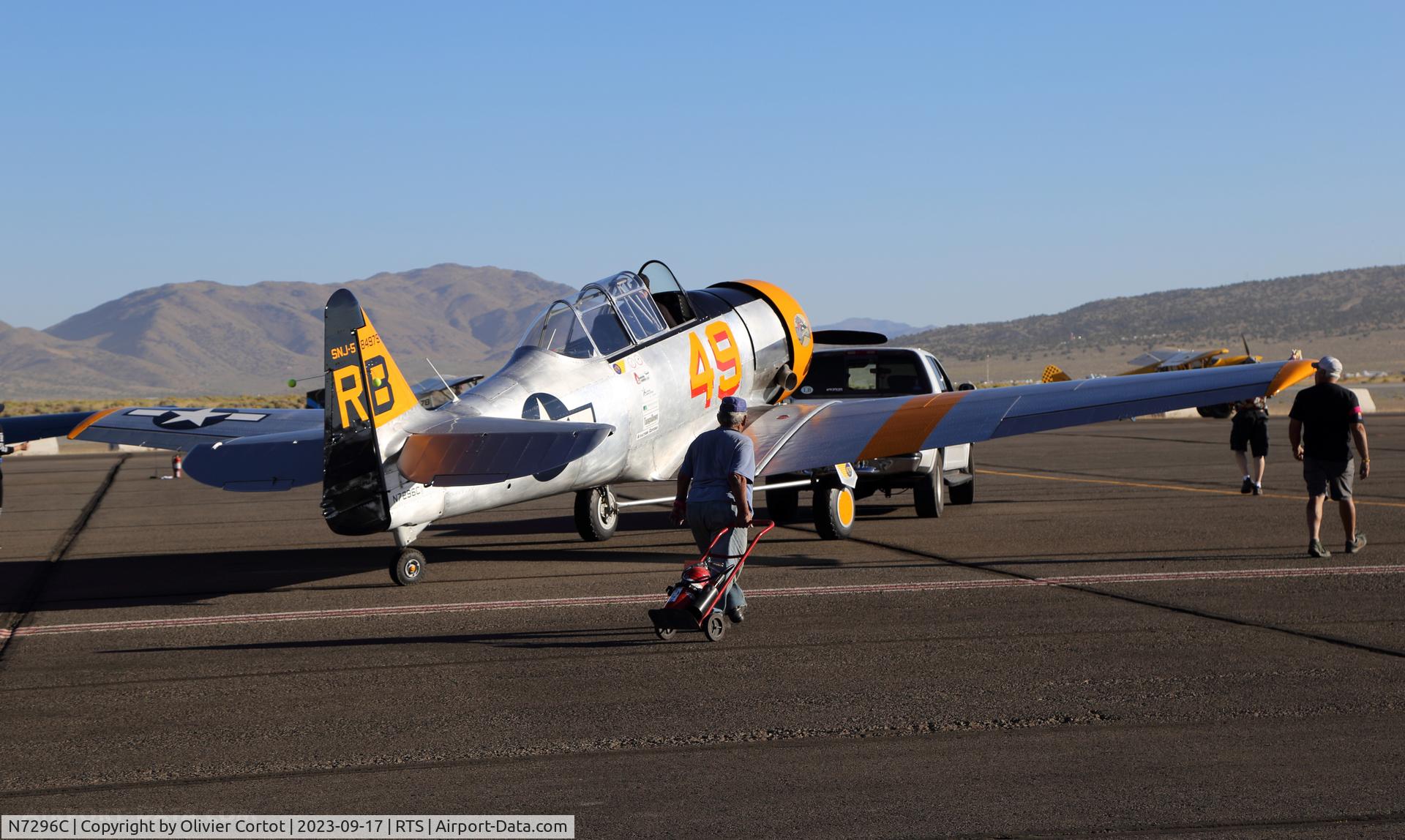 N7296C, North American SNJ-5 Texan, c/n 84979, 2023 air races