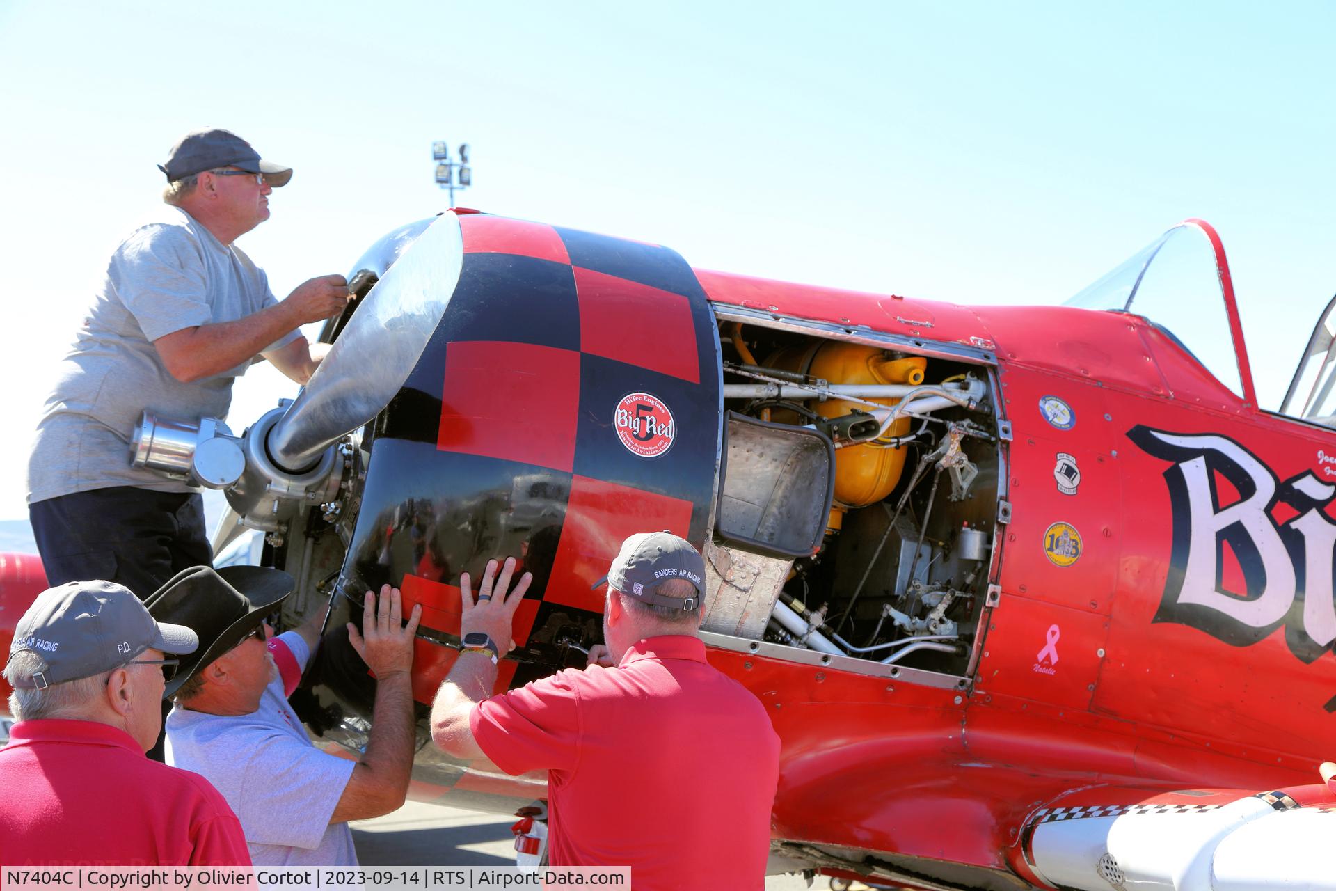 N7404C, 1943 North American SNJ-4 Texan, c/n 88-14124, 2023 air races