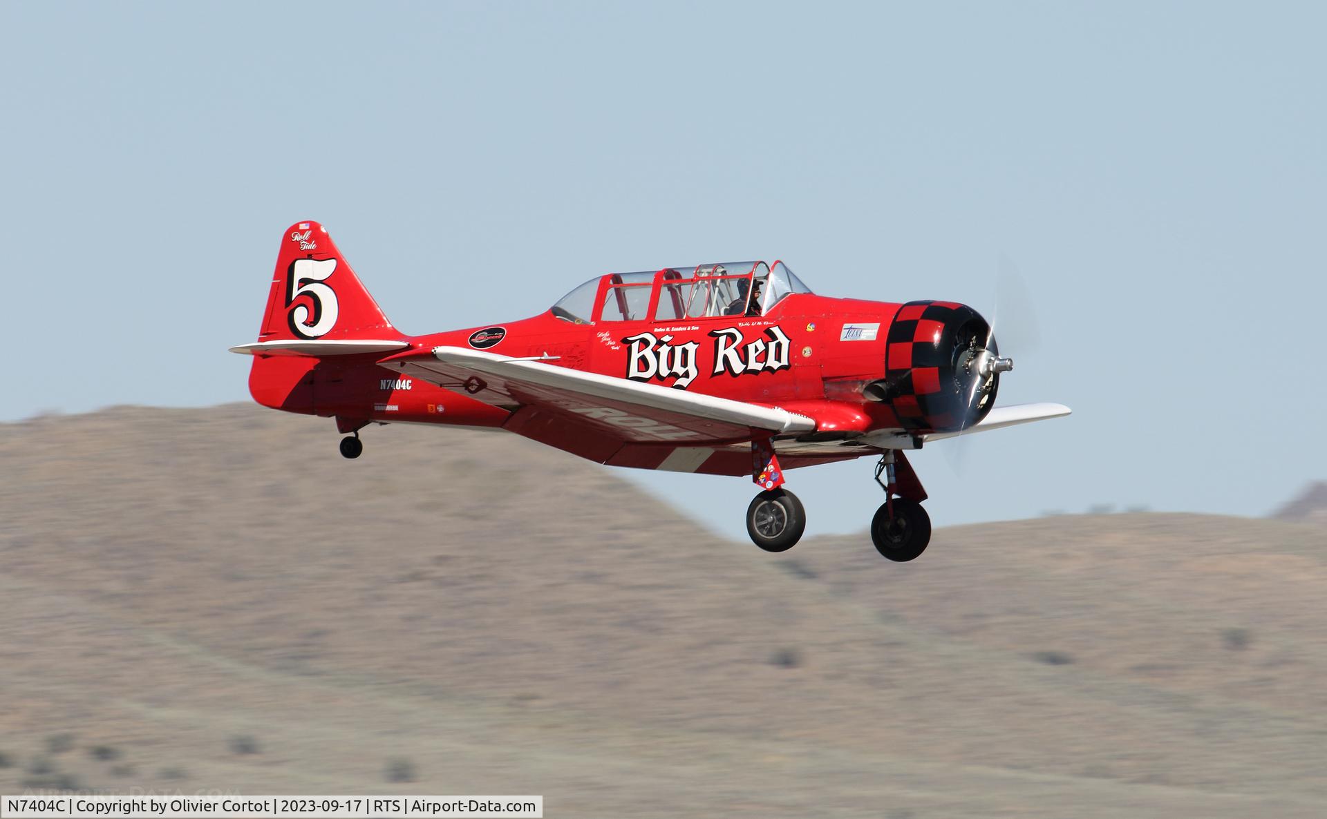 N7404C, 1943 North American SNJ-4 Texan, c/n 88-14124, 2023 air races