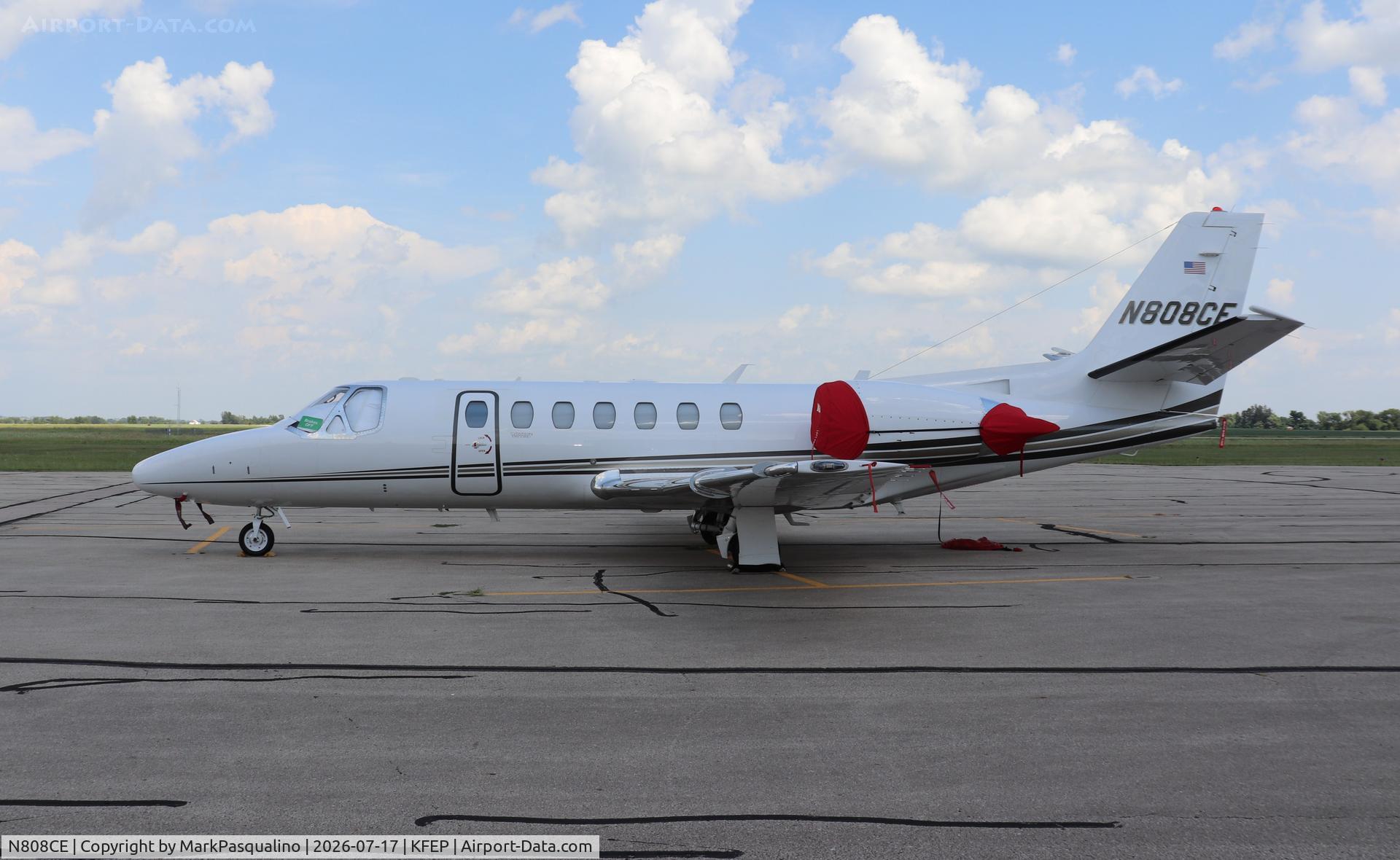 N808CE, Cessna 560, c/n 560-0808, Cessna 560