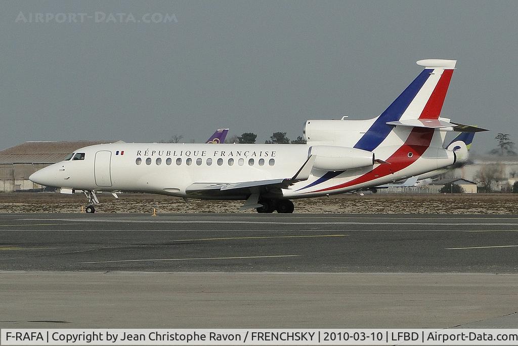 F-RAFA, 2009 Dassault Falcon 7X, c/n 068, République Française (Commandement du Transport Aérien Militaire)