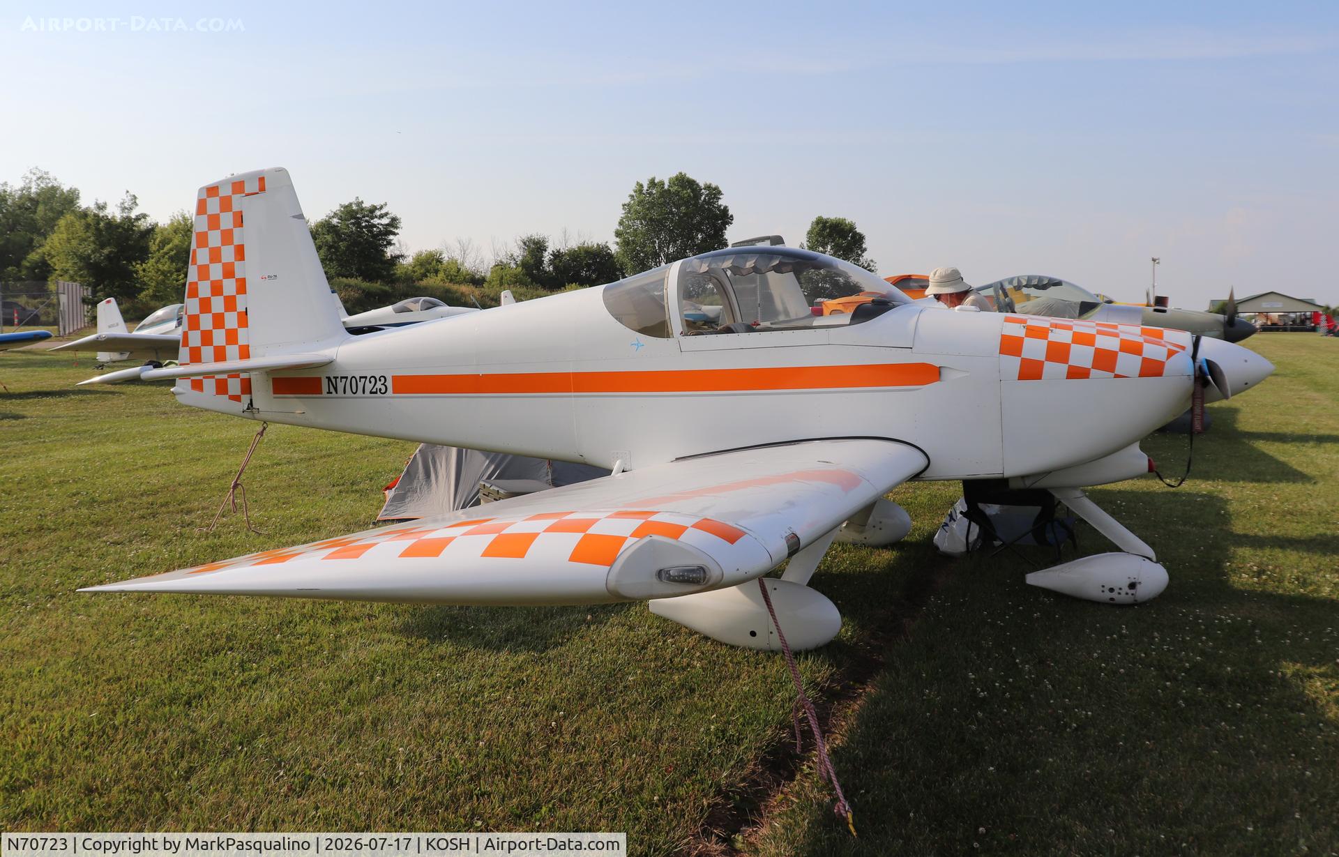 Aircraft N70723, 2003 Vans RV-7A, c/n 70003, Vans RV-7A, at KOSH, photo by MarkPasqualino