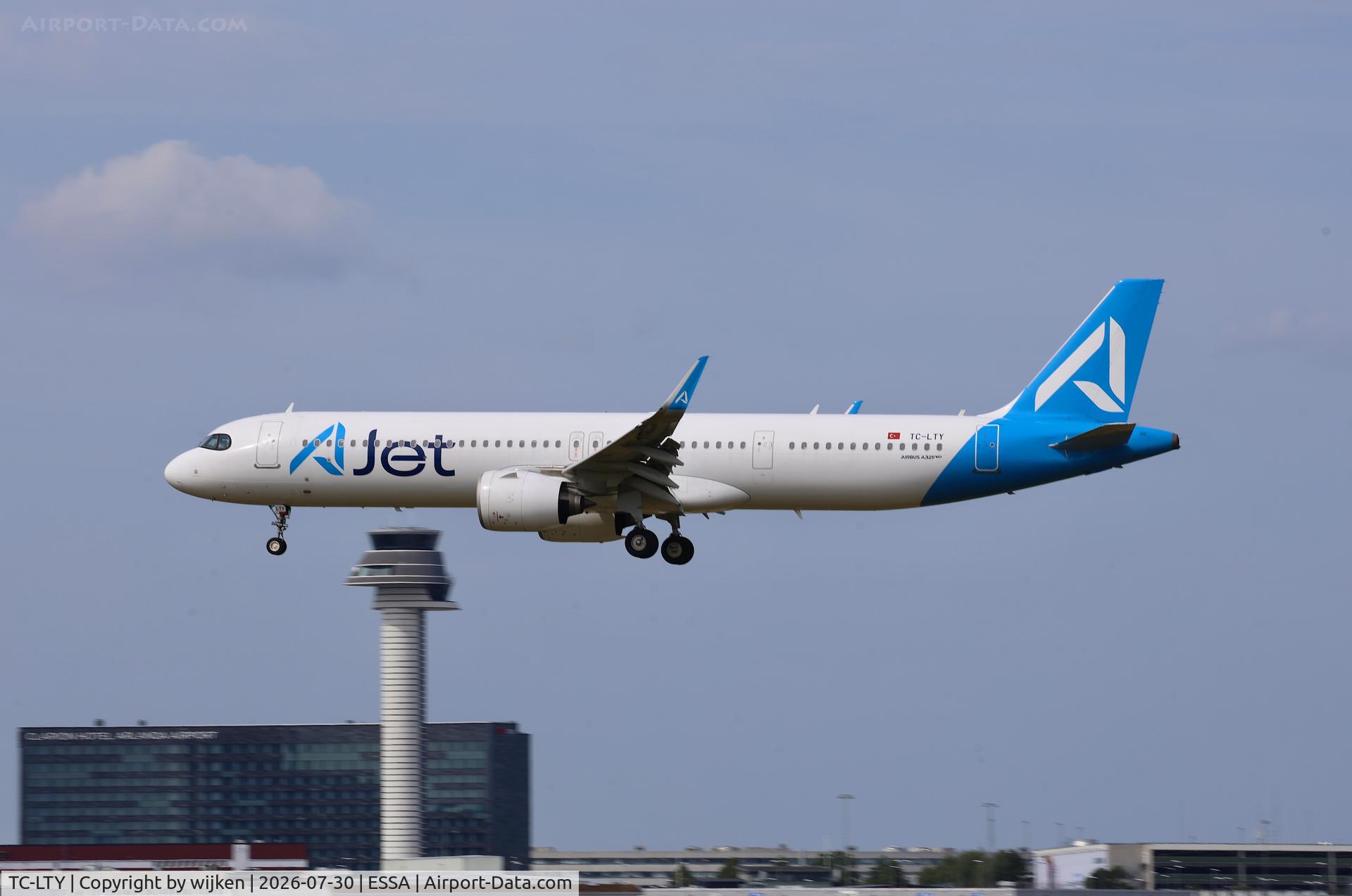 Aircraft TC-LTY, Airbus A321-271NX, c/n 11390, Rwy 19L, at ESSA, photo by wijken