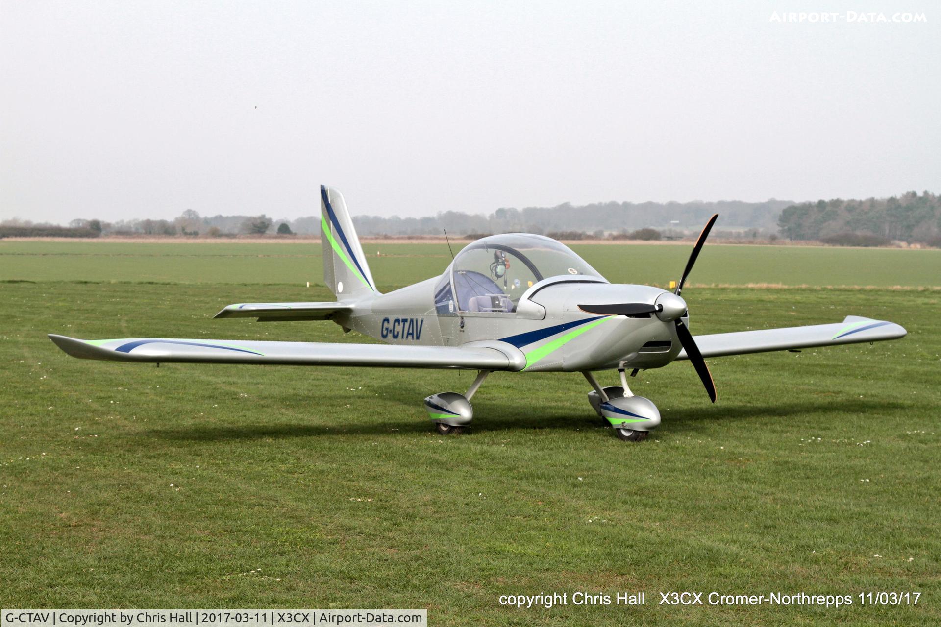 G-CTAV, 2004 Cosmik EV-97 TeamEurostar UK, c/n 2129, Northrepps, 11/03/17