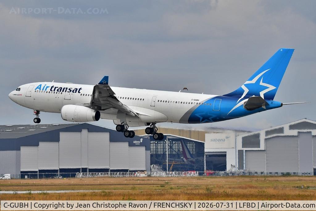 Aircraft C-GUBH, 2002 Airbus A330-243, c/n 455, Montreal (YUL) Bordeaux (BOD) TS516, at LFBD, photo by Jean Christophe Ravon / FRENCHSKY