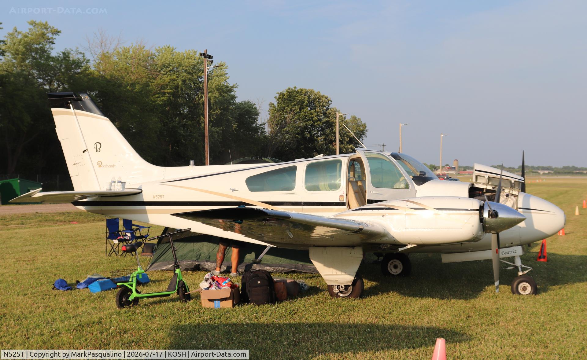 Aircraft N525T, 1962 Beech 95-A55 Baron, c/n TC-360, Beech A55, at KOSH, photo by MarkPasqualino