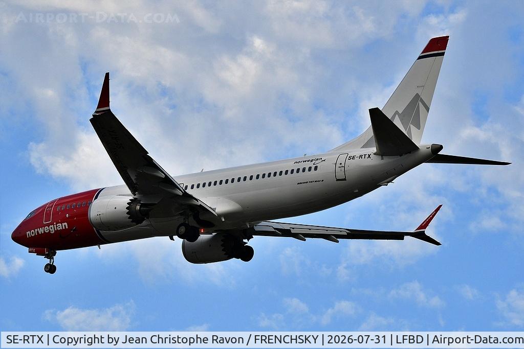 Aircraft SE-RTX, 2025 Boeing 737-8 MAX, c/n 43622 l/n 9201, Copenhagen (CPH) Bordeaux (BOD) D83632, at LFBD, photo by Jean Christophe Ravon / FRENCHSKY