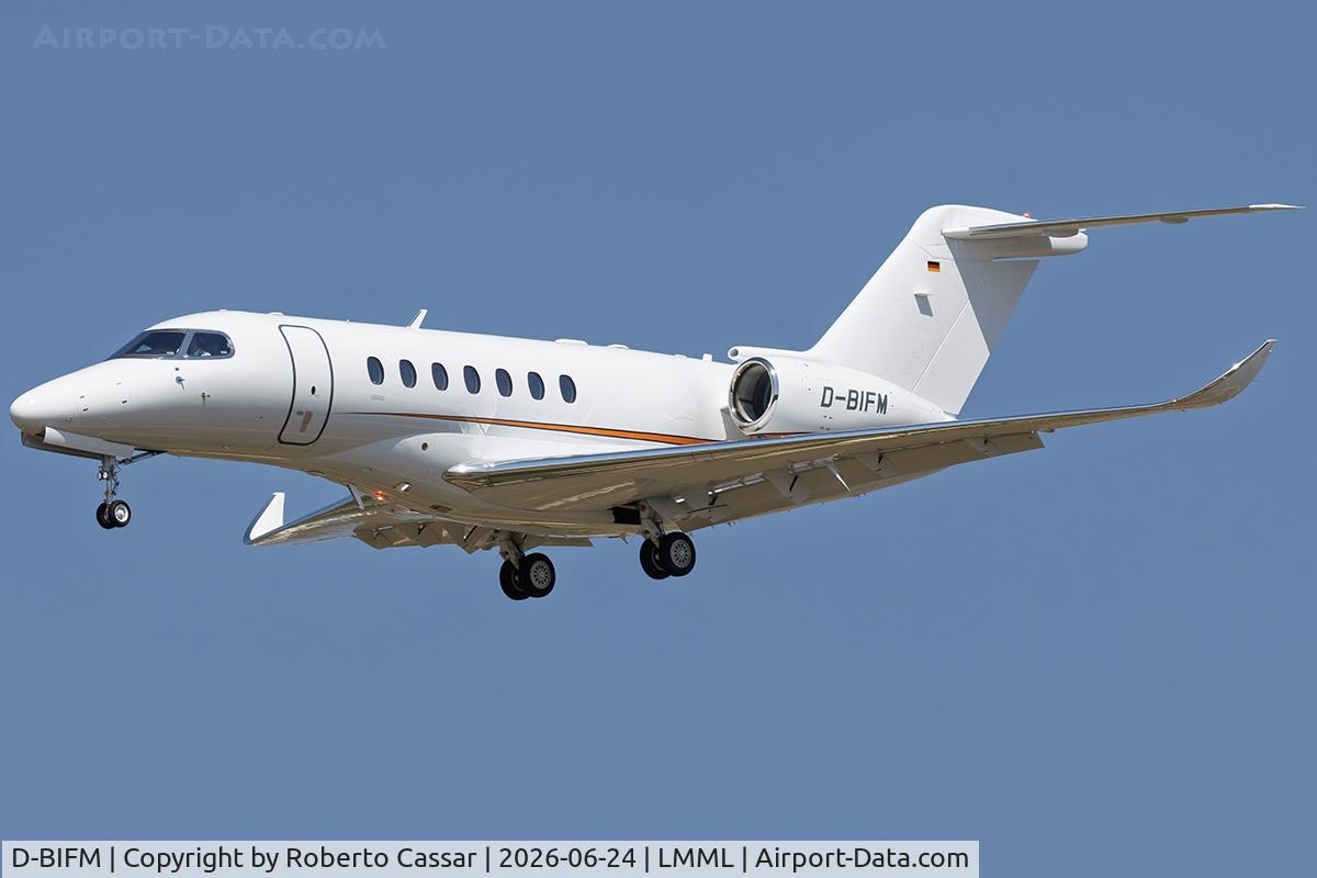 Aircraft D-BIFM, Cessna 700 Citation Longitude, c/n 700-0169, Runway 31, at LMML, photo by Roberto Cassar