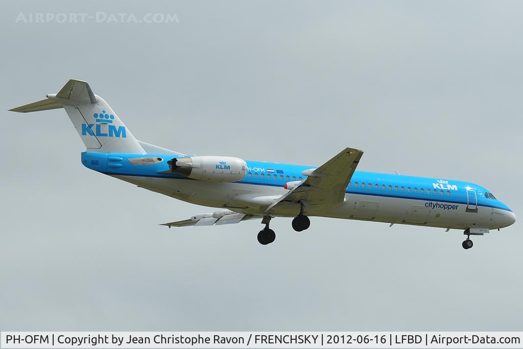 Aircraft PH-OFM, 1993 Fokker 100 (F-28-0100), c/n 11475, KLM Cityhopper, at LFBD, photo by Jean Christophe Ravon / FRENCHSKY
