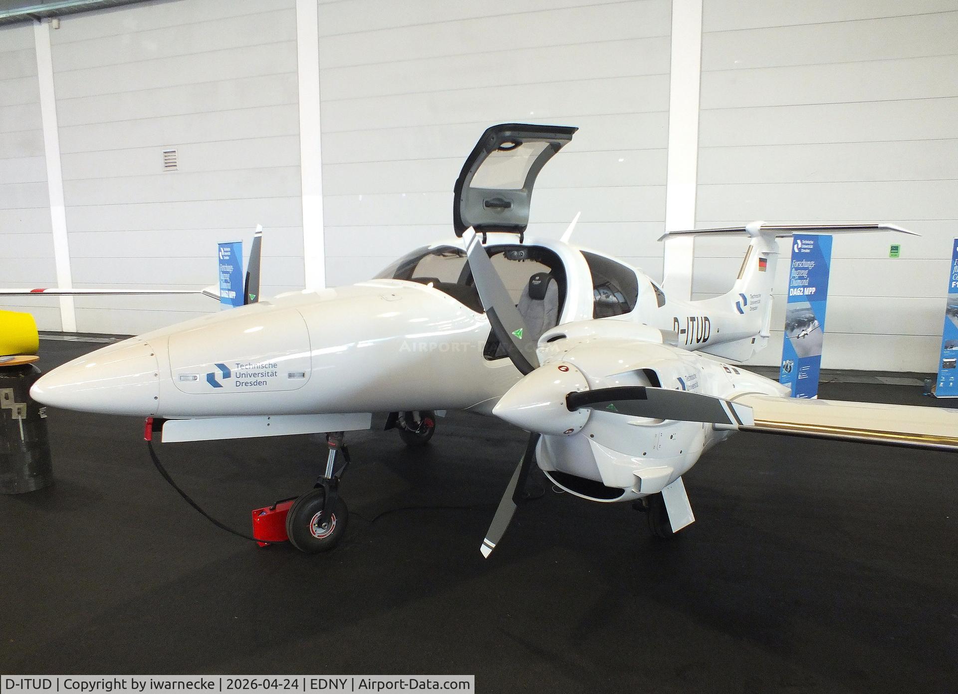 D-ITUD, Diamond DA-62MPP, c/n 62.350, Diamond DA-62 MPP research aircraft of Dresden Technical University at the AERO 2026, Friedrichshafen