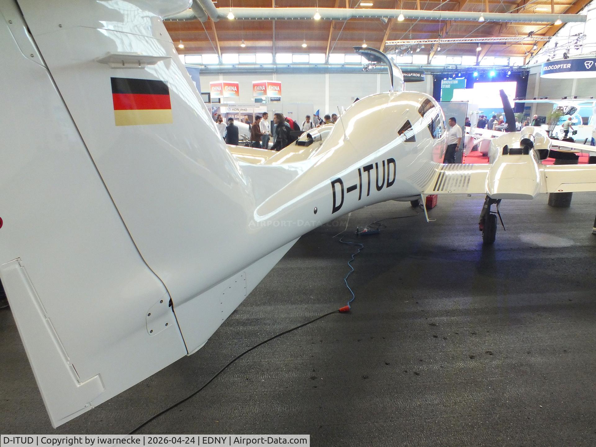 D-ITUD, Diamond DA-62MPP, c/n 62.350, Diamond DA-62 MPP research aircraft of Dresden Technical University at the AERO 2026, Friedrichshafen