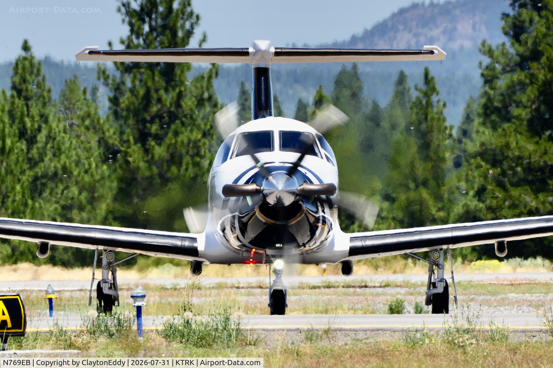 Aircraft N769EB, 2006 Pilatus Aircraft LTD PC-12/47, c/n 769, Truckee Tahoe airport in California 2026, at KTRK, photo by ClaytonEddy