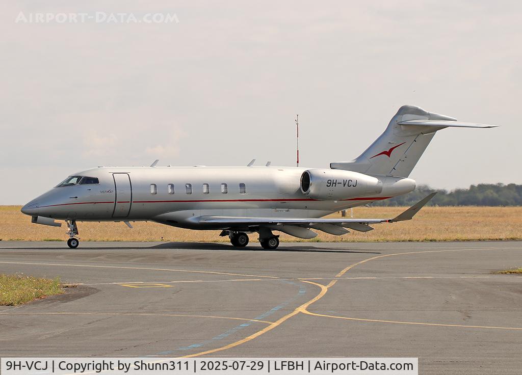 Aircraft 9H-VCJ, 2011 Bombardier Challenger 350 (BD-100-1A10), c/n 20560, Taxiing for departure..., at LFBH, photo by Shunn311