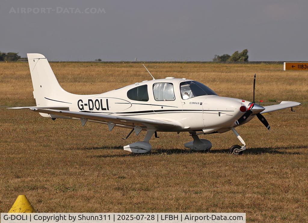 Aircraft G-DOLI, 2008 Cirrus SR20 G3 GTS, c/n 2009, Parked in the grass..., at LFBH, photo by Shunn311