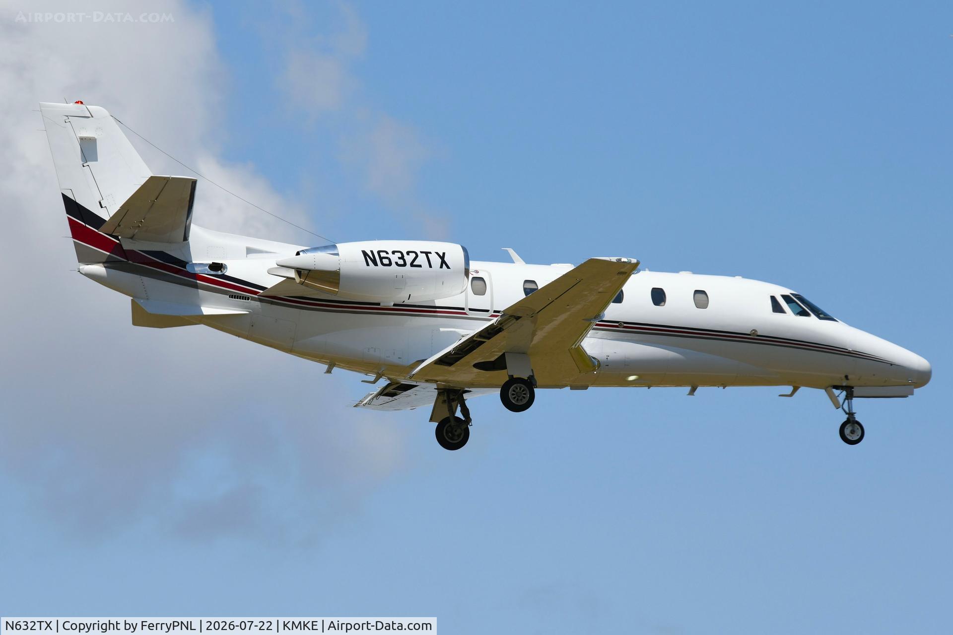 N632TX, 2004 Cessna 560XL, c/n 560-5358, Excel Aviation Ce560XL