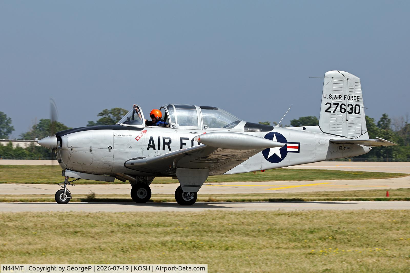N44MT, 1952 Beech T-34A (A45) Mentor Mentor, c/n G-11, Airventure 2026.