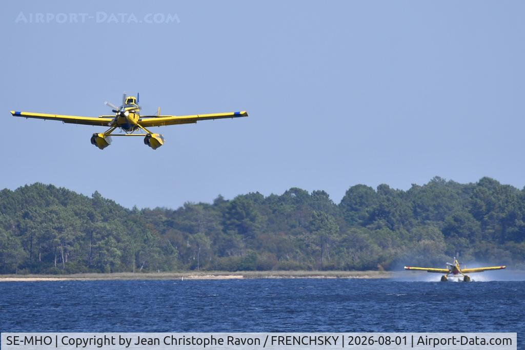SE-MHO, 2020 Air Tractor AT-802F Fire Boss, c/n 802A-0845, Lac de Lacanau, Le Porge' fires