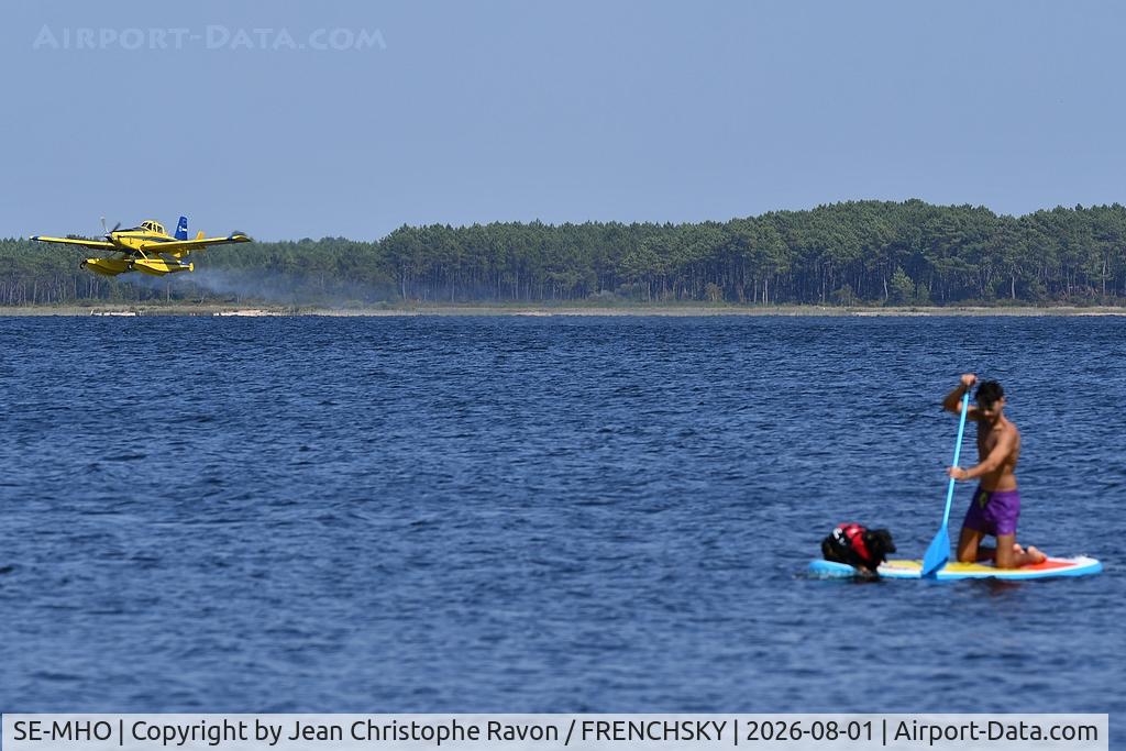 SE-MHO, 2020 Air Tractor AT-802F Fire Boss, c/n 802A-0845, Lac de Lacanau, Le Porge' fires