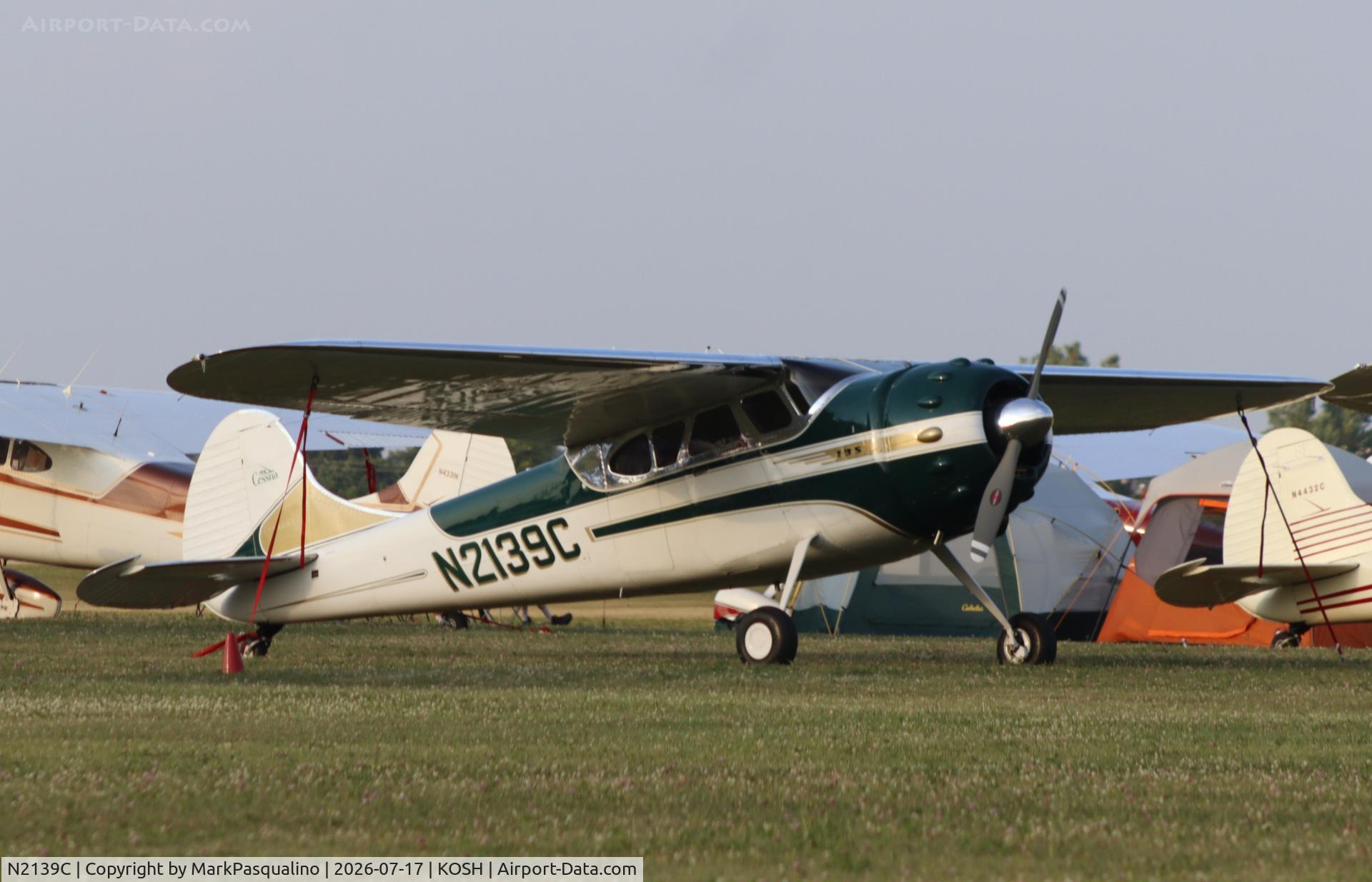 N2139C, 1953 Cessna 195B Businessliner, c/n 16124, Cessna 195B