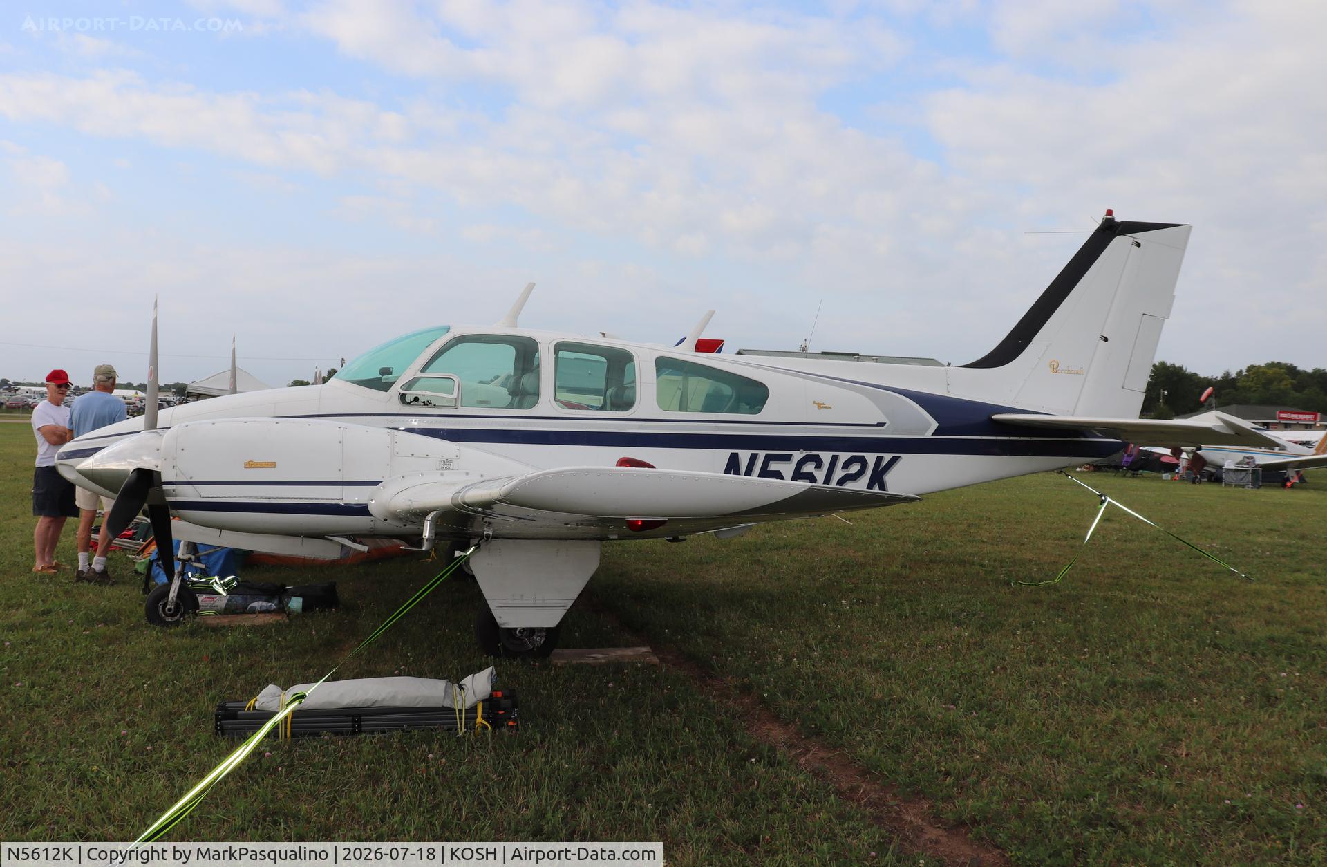 N5612K, 1964 Beech 95-B55 (T42A) Baron, c/n TC-604, Beech B55