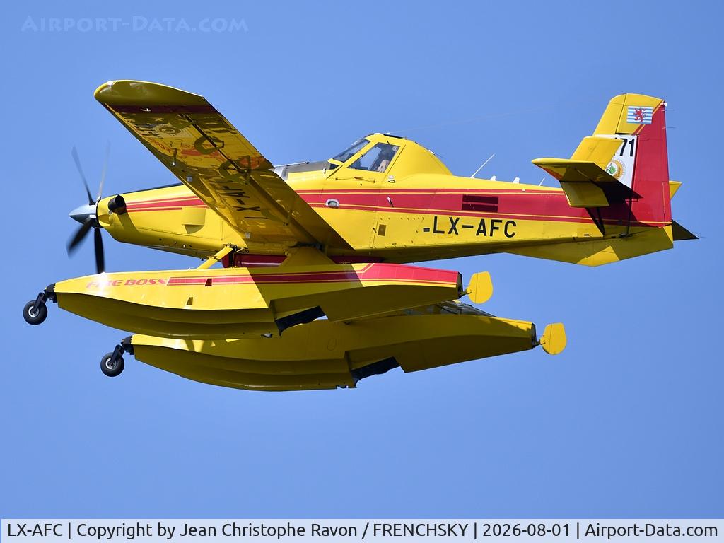 LX-AFC, Air Tractor AT-802F Fire Boss, c/n 802A-1039, Lac de Lacanau